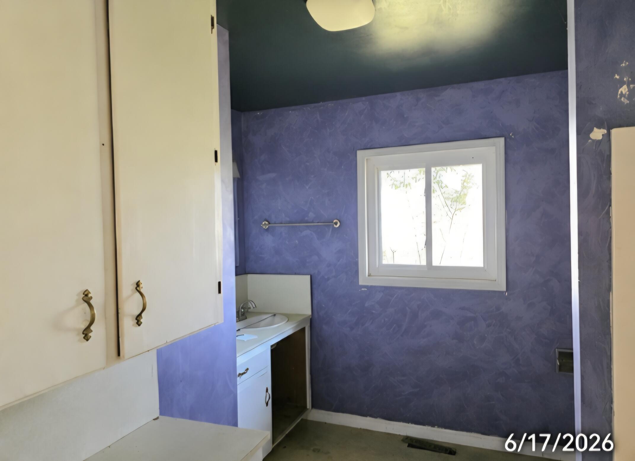 300 4th St Street Property Photo 7