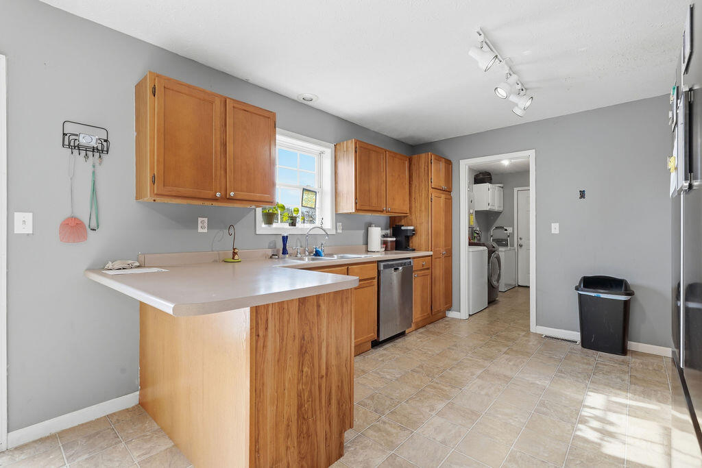 2040 Wayside Inn Rd Road Property Photo 5