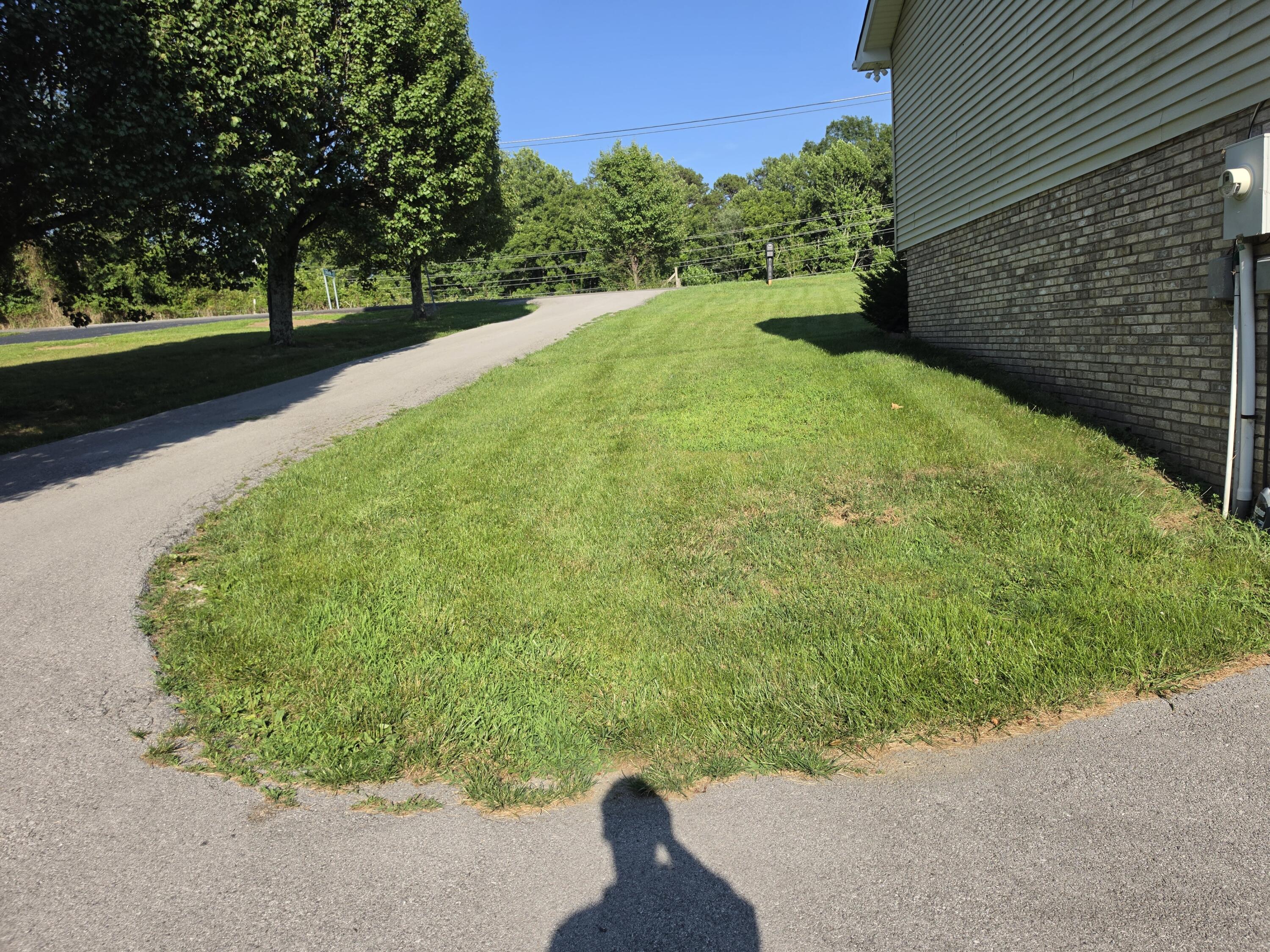 9468 Keavy Road Property Photo 26