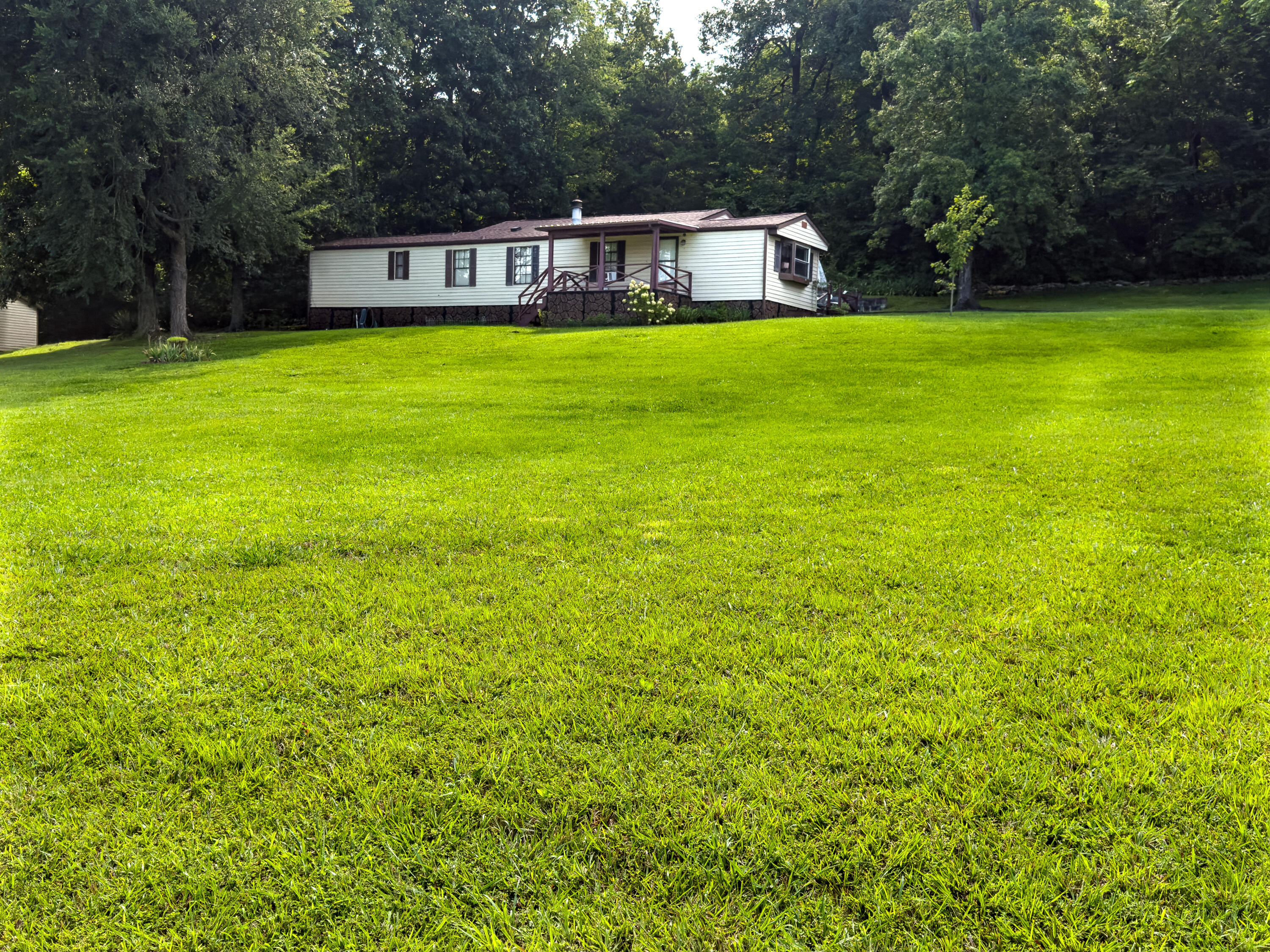 186 Hancock Subdivision Property Photo 7