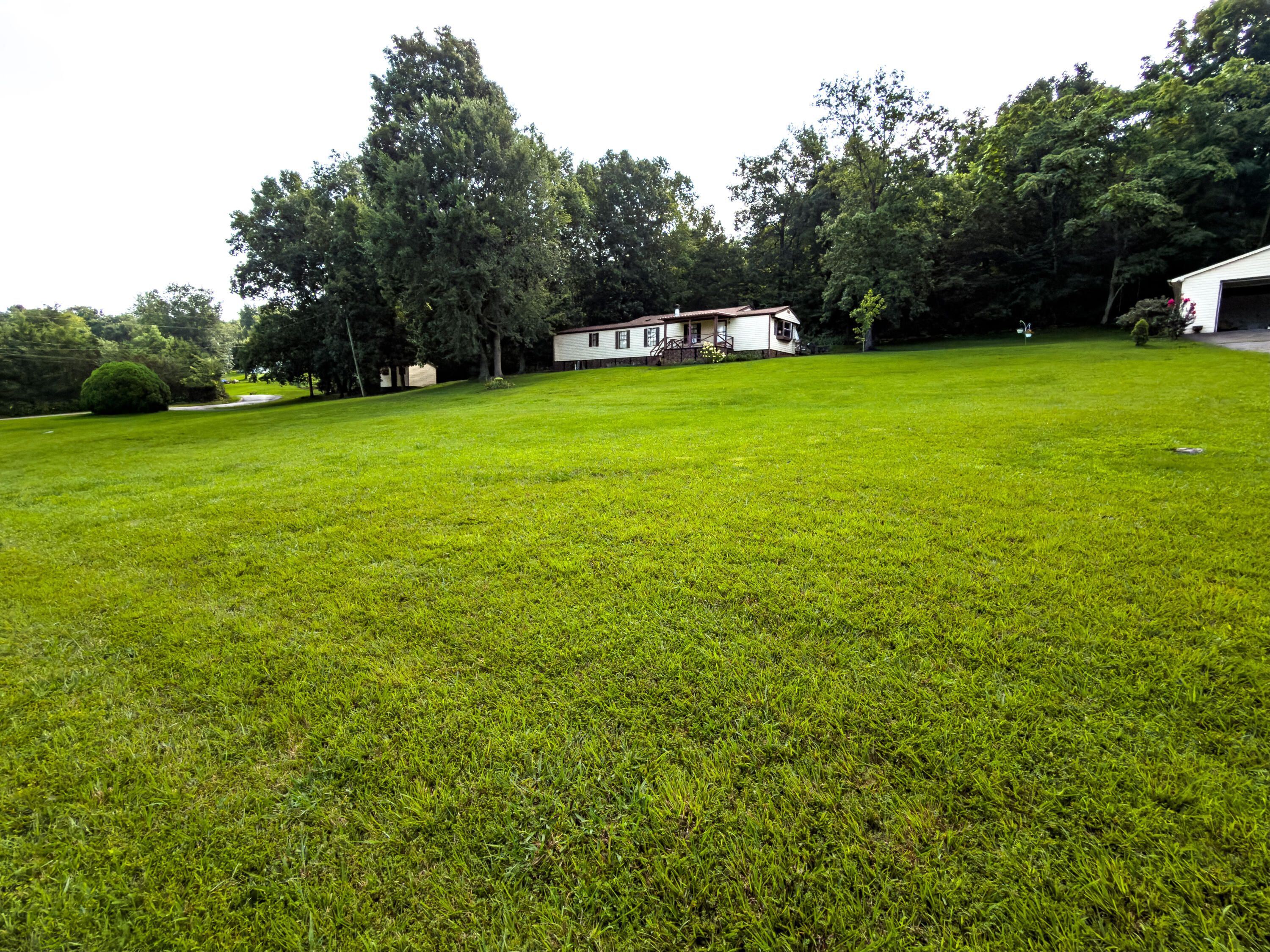 186 Hancock Subdivision Property Photo 8