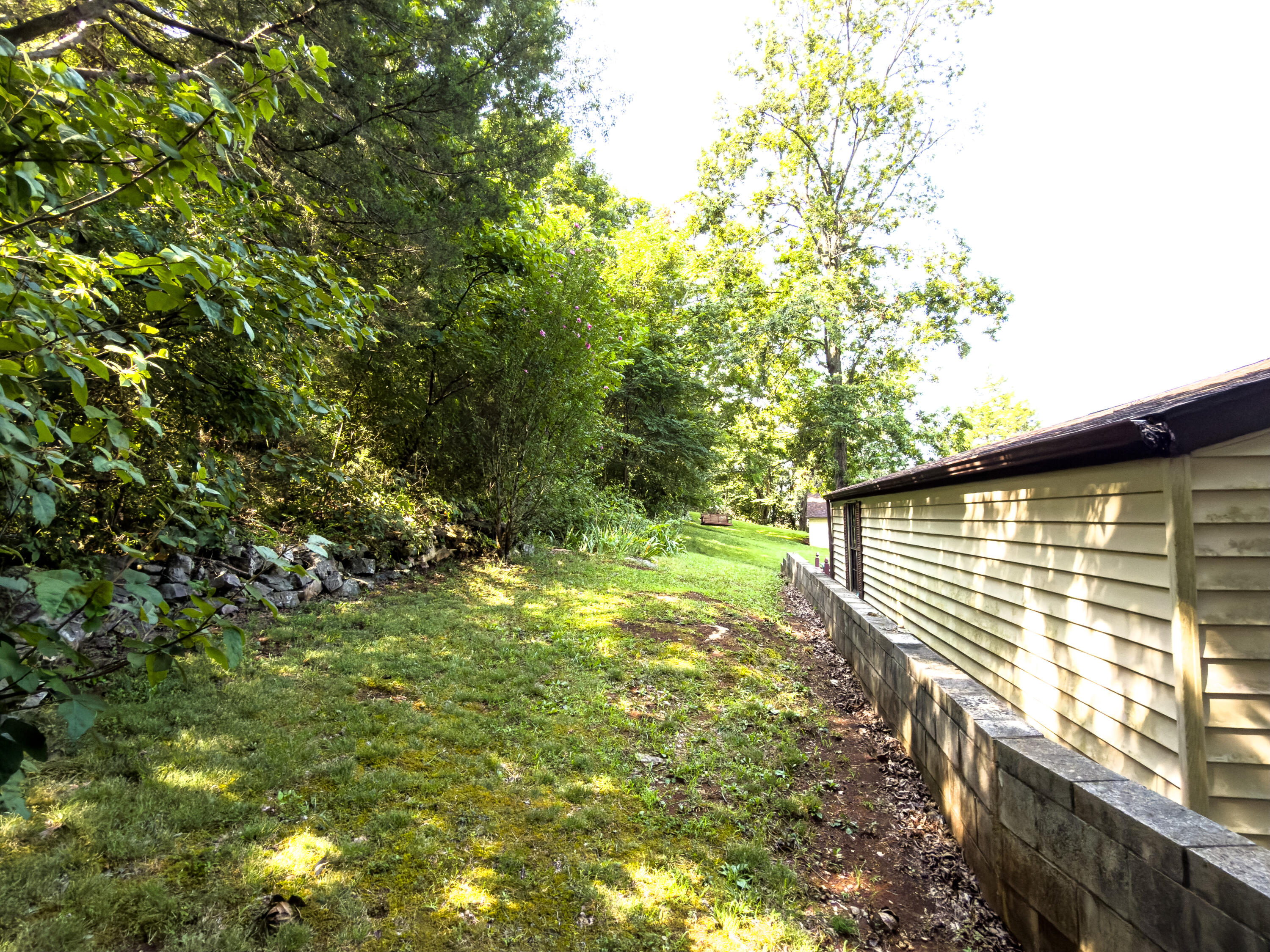 186 Hancock Subdivision Property Photo 28