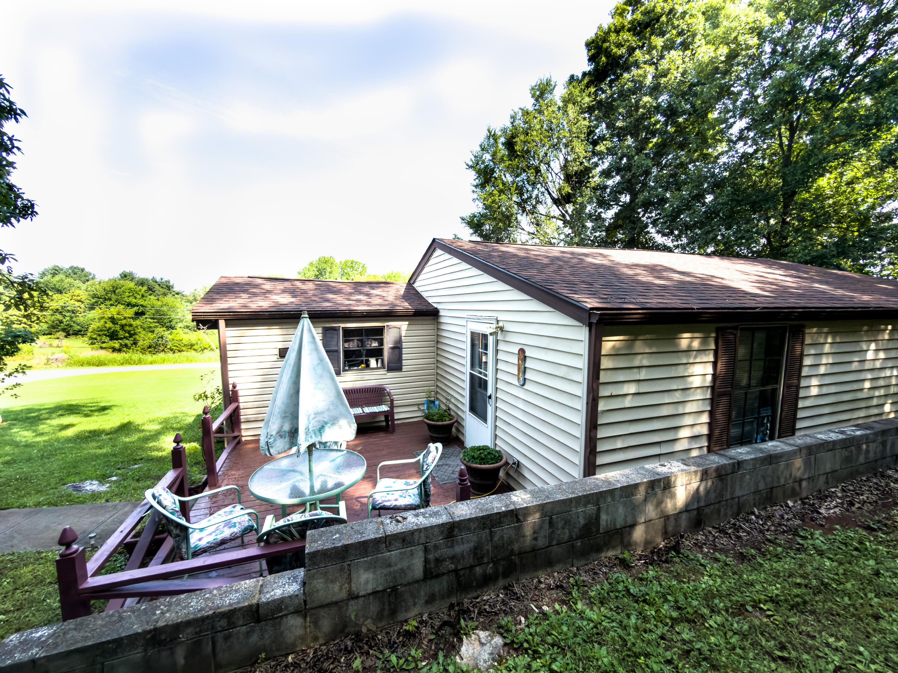 186 Hancock Subdivision Property Photo 29