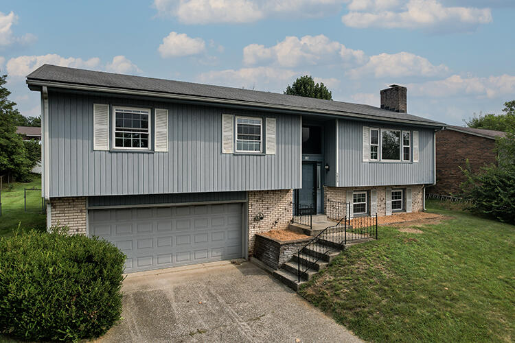 3805 Merridew Way Property Photo 1
