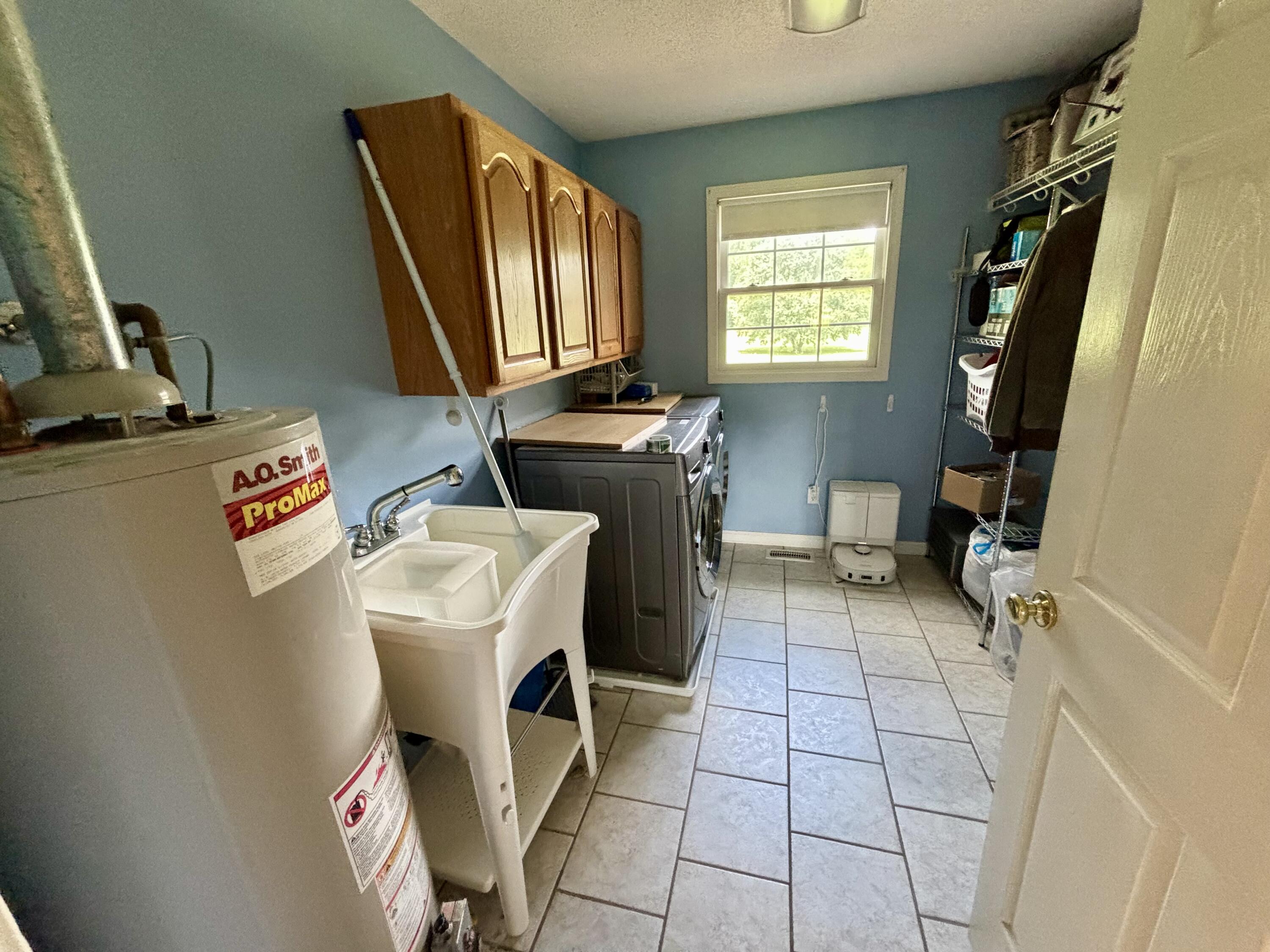 153 Webster Lane Property Photo 17