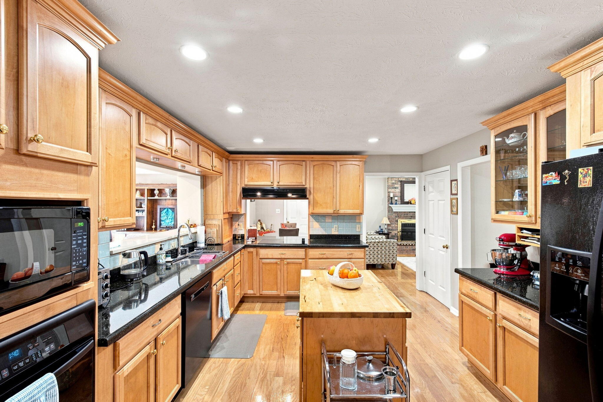 3321 Carriage Lane Property Photo 7