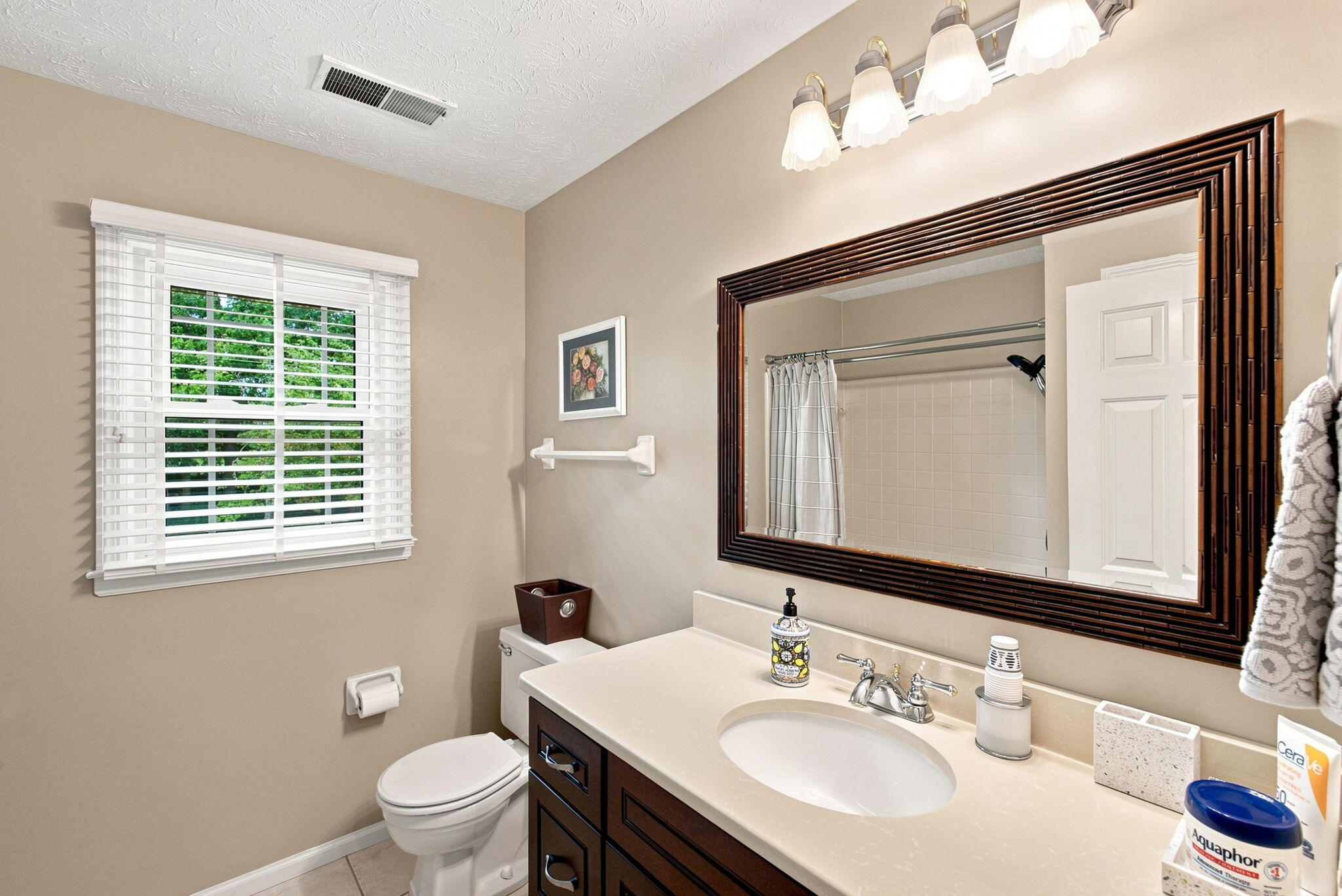 3321 Carriage Lane Property Photo 23