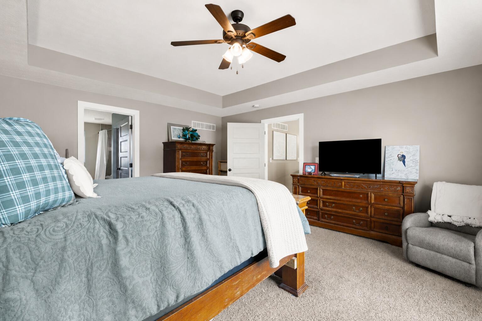 355 Whisper Woods Drive Property Photo 37