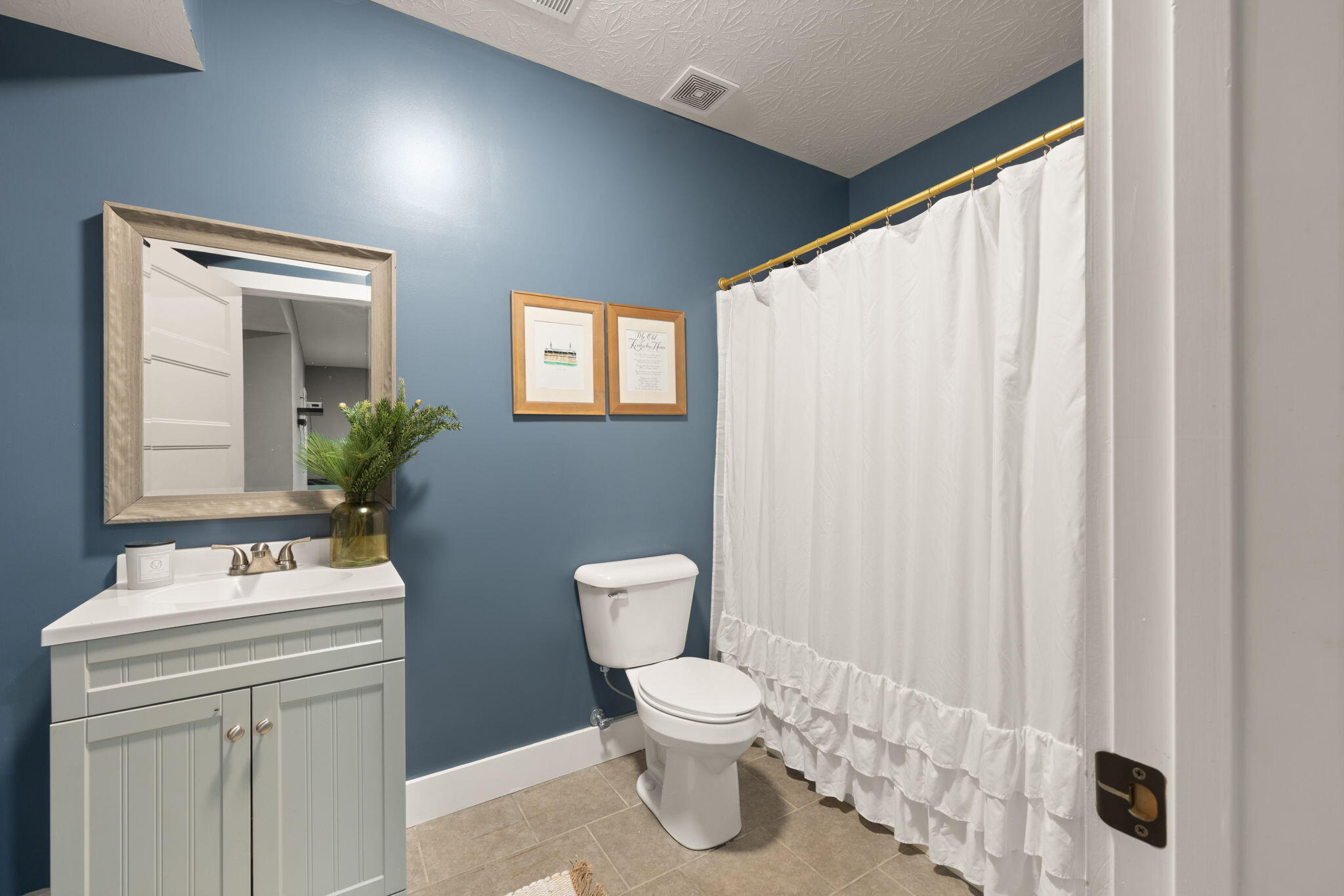 355 Whisper Woods Drive Property Photo 67