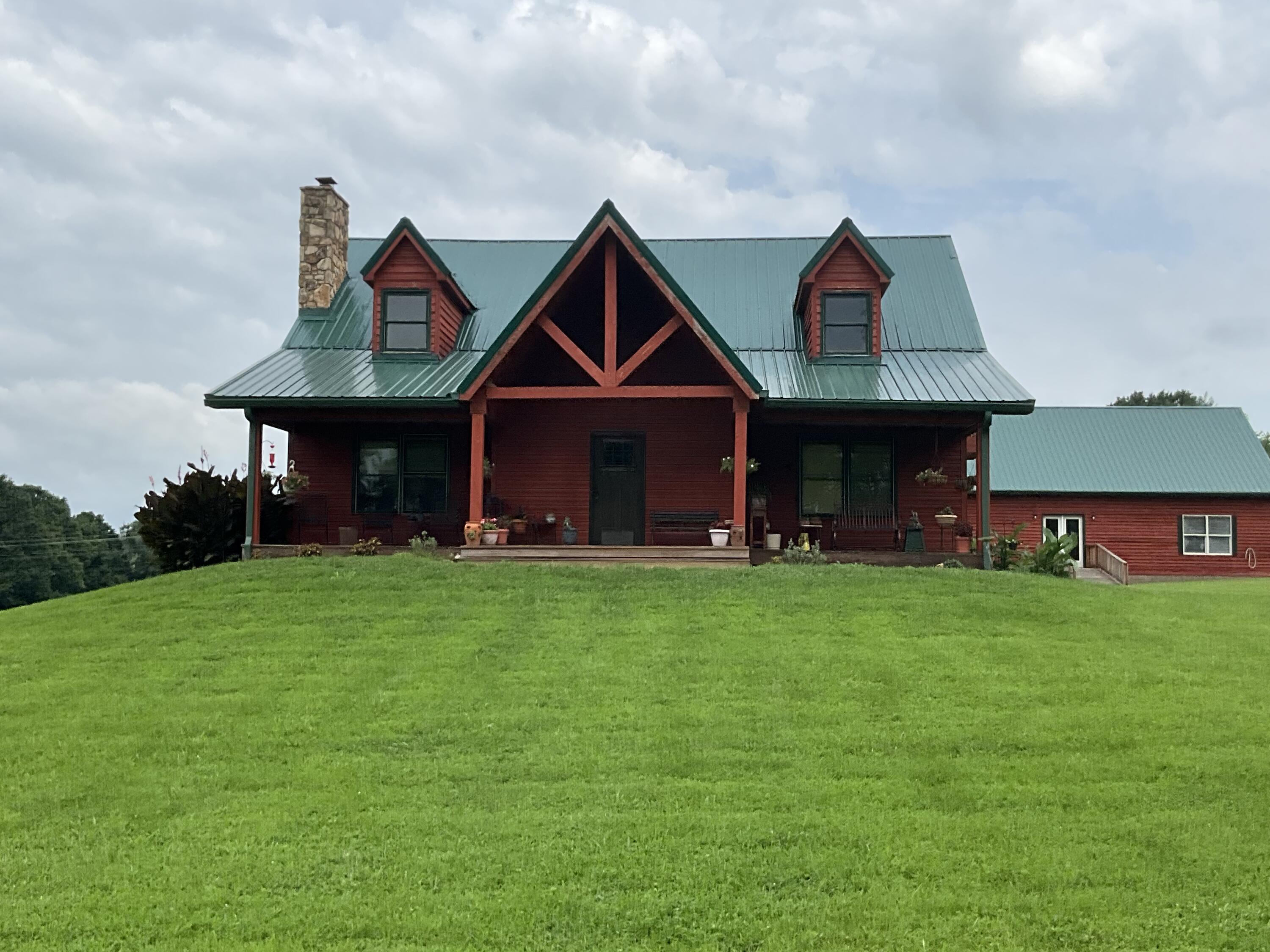 181 William Whitley Road Property Photo 1