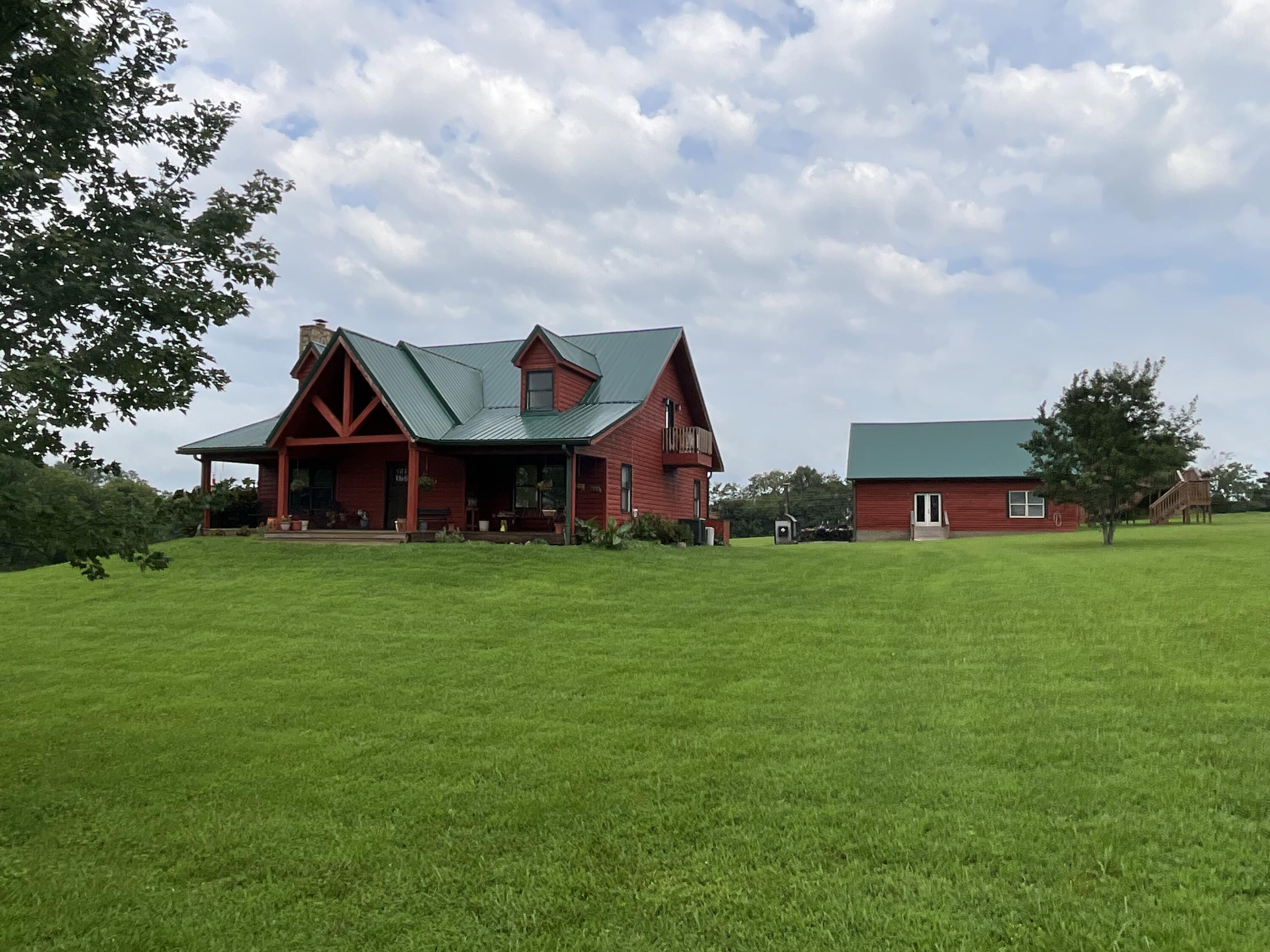 181 William Whitley Road Property Photo 4