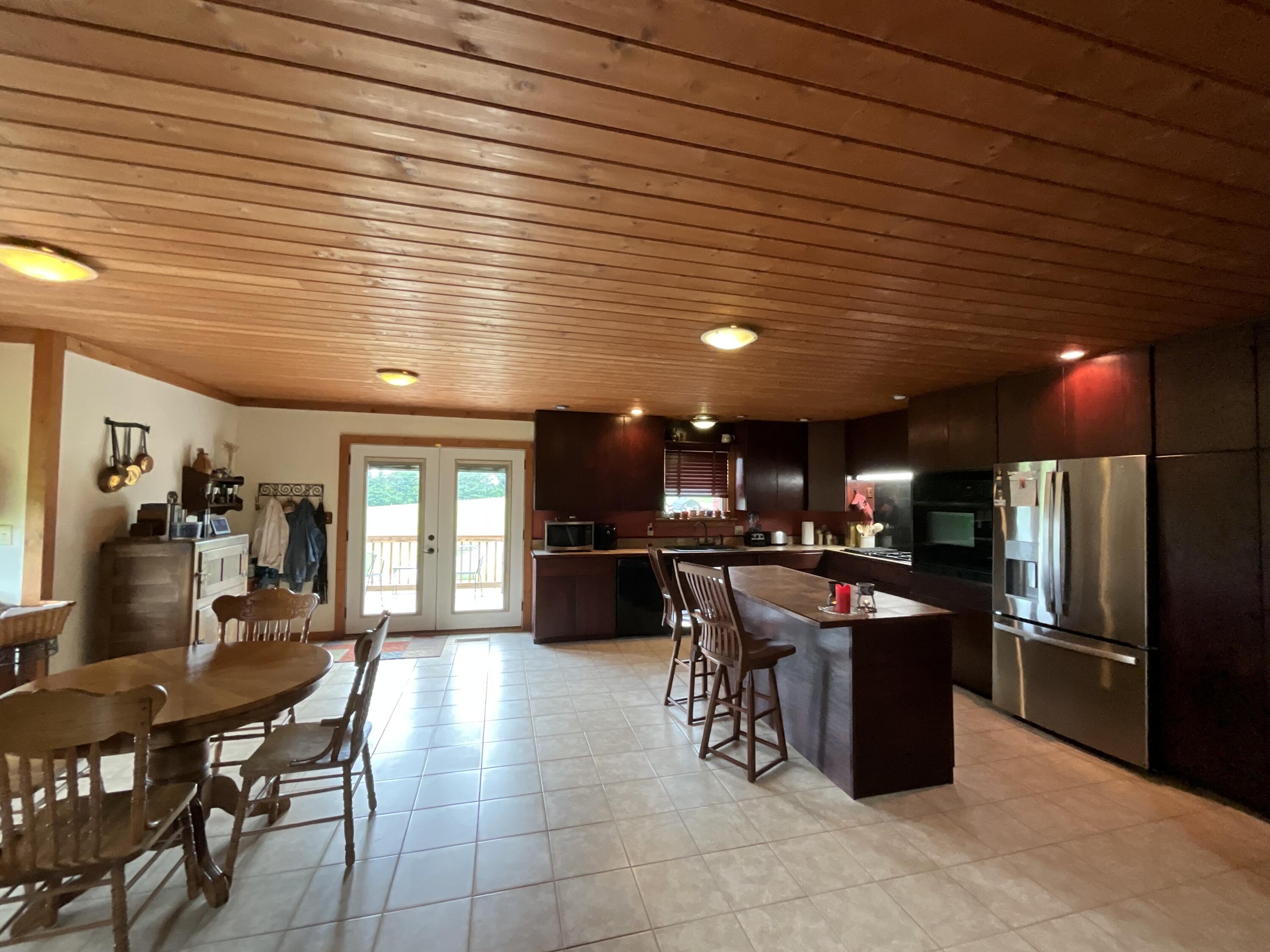 181 William Whitley Road Property Photo 17
