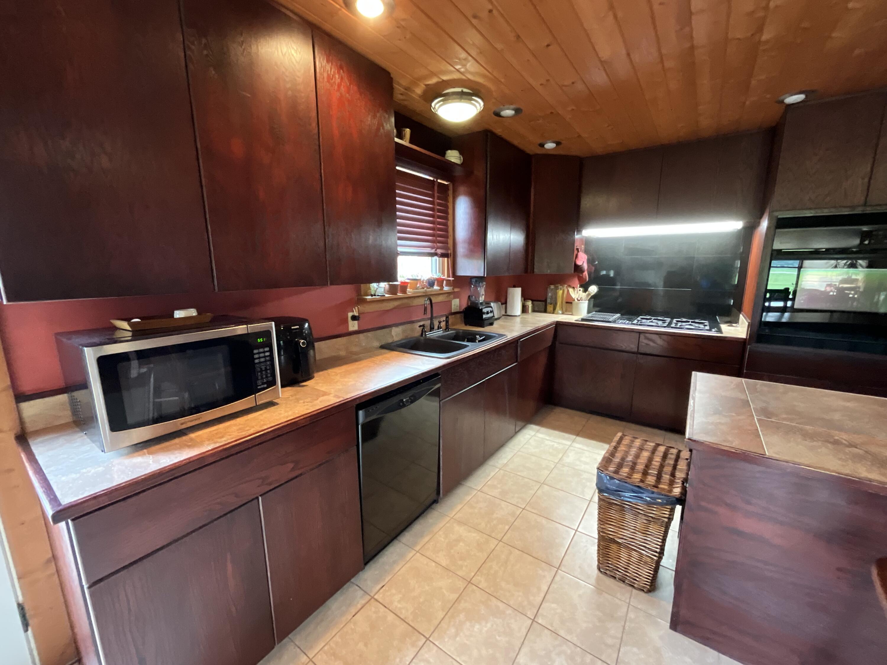 181 William Whitley Road Property Photo 18
