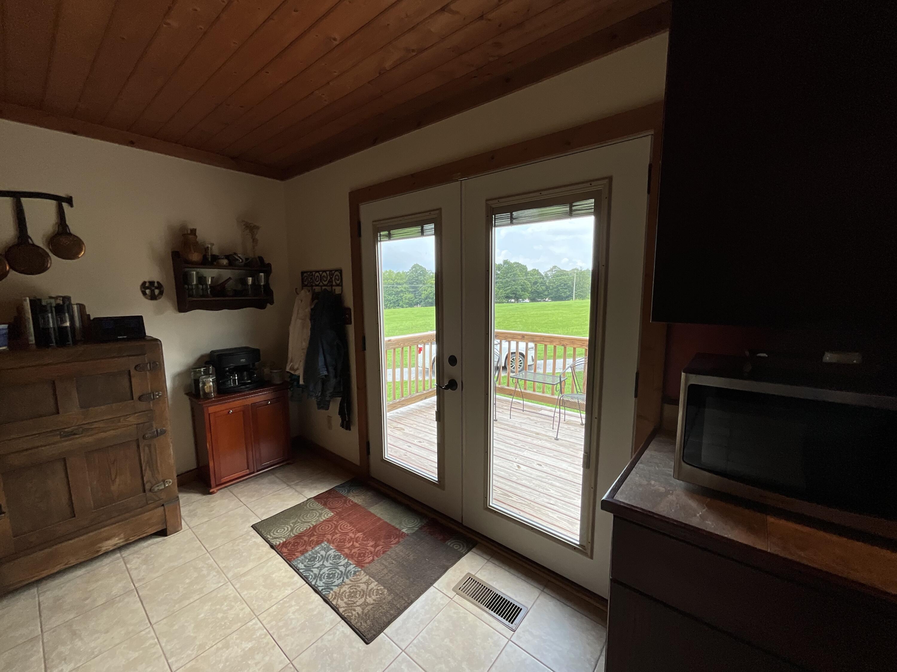 181 William Whitley Road Property Photo 22