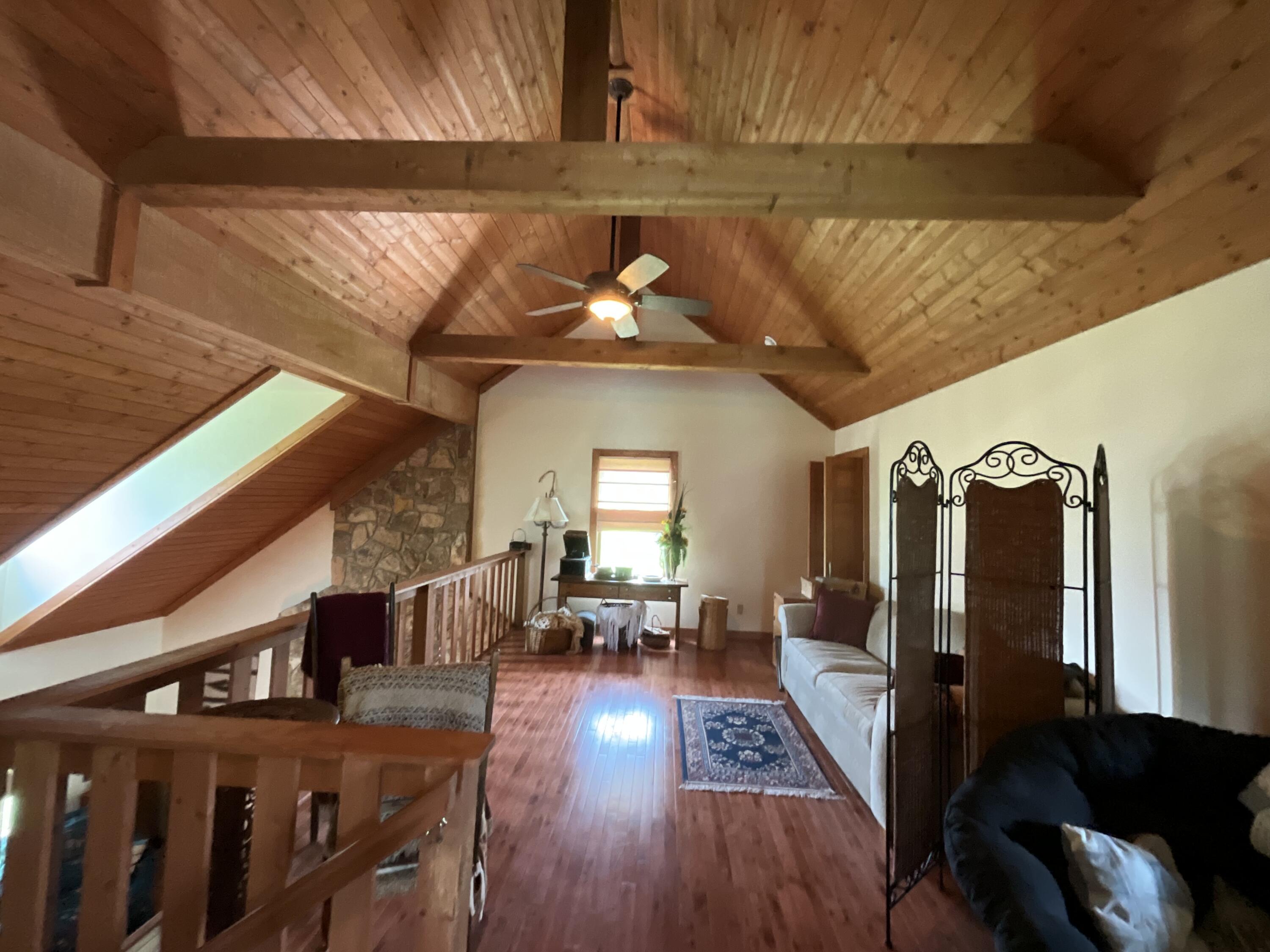 181 William Whitley Road Property Photo 39