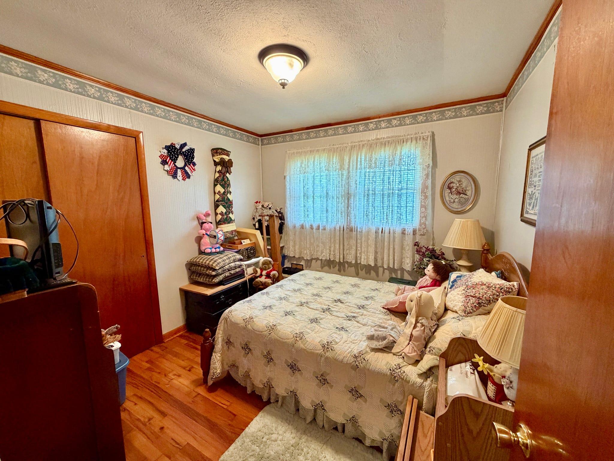 208 Tureman Avenue Property Photo 24