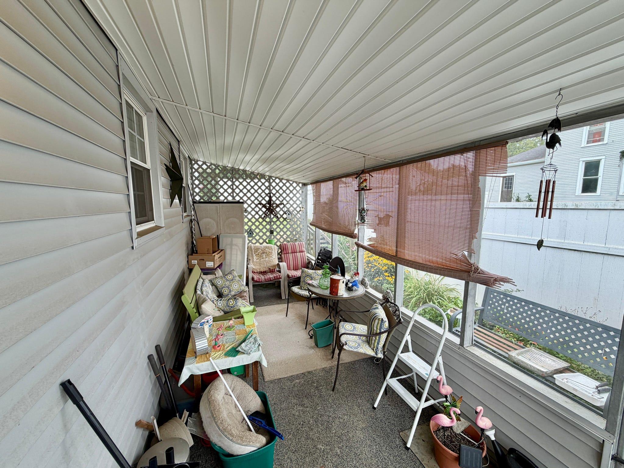 208 Tureman Avenue Property Photo 32