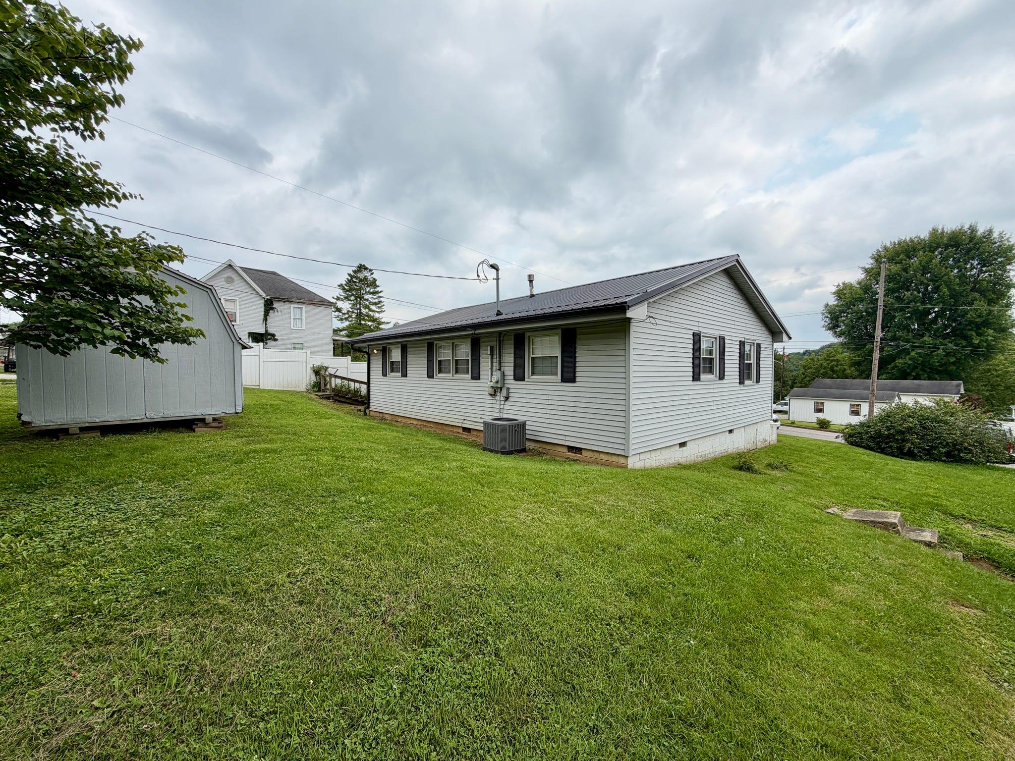 208 Tureman Avenue Property Photo 34