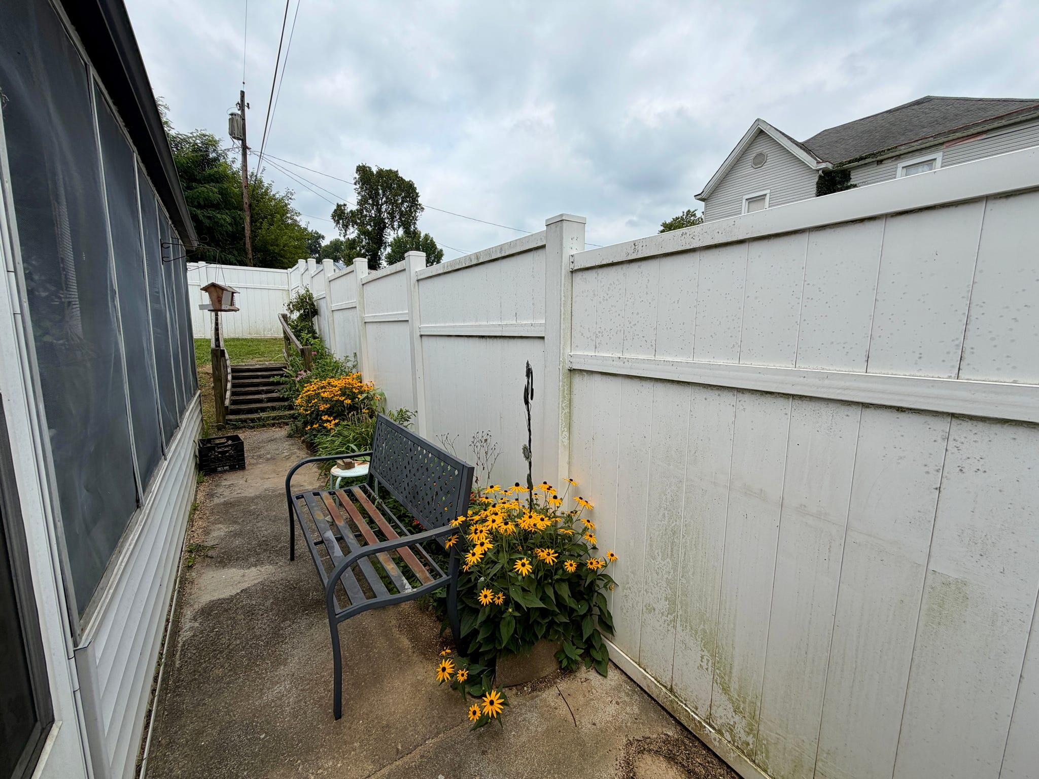 208 Tureman Avenue Property Photo 37