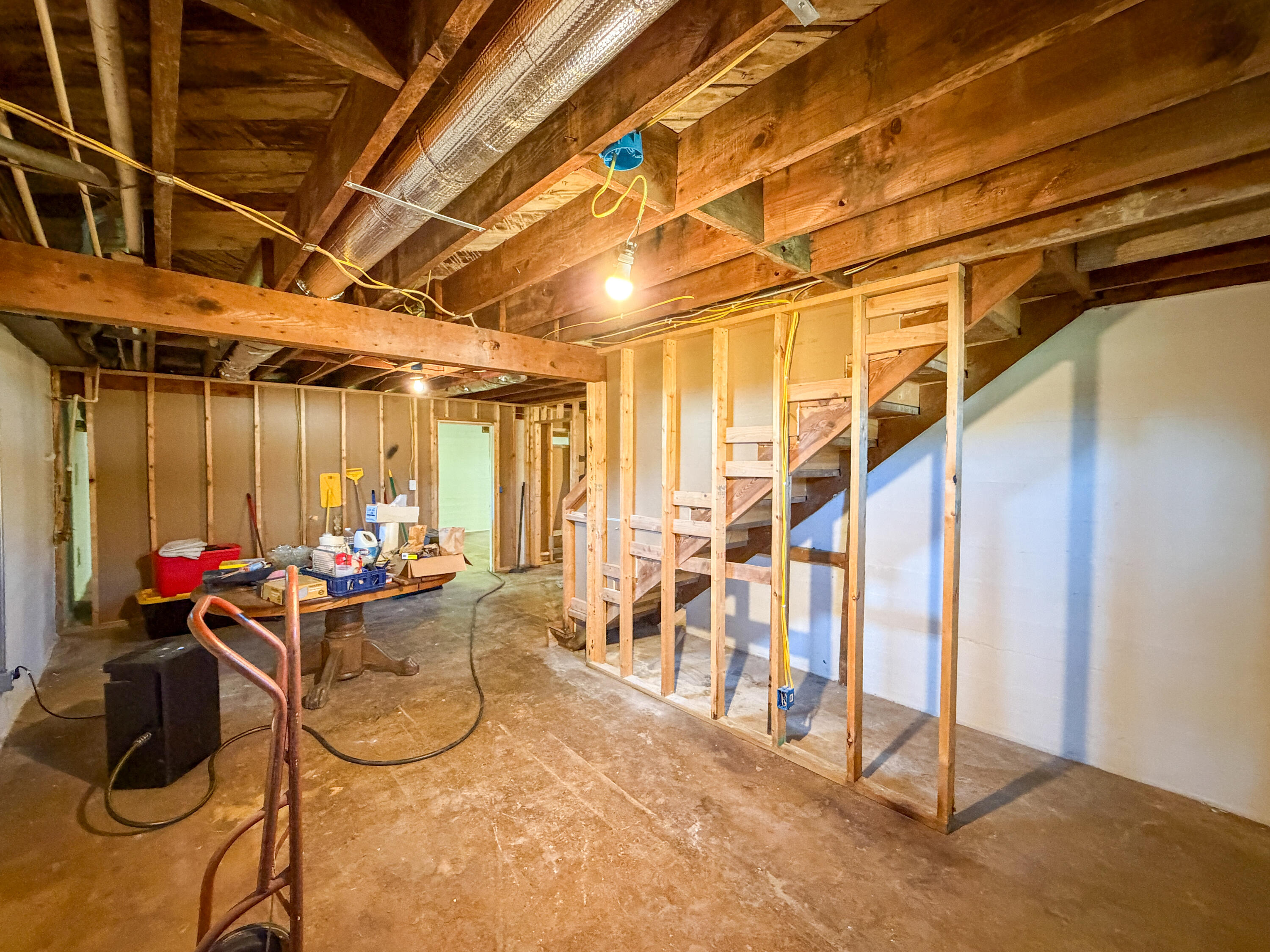 365 Williams Street Property Photo 33