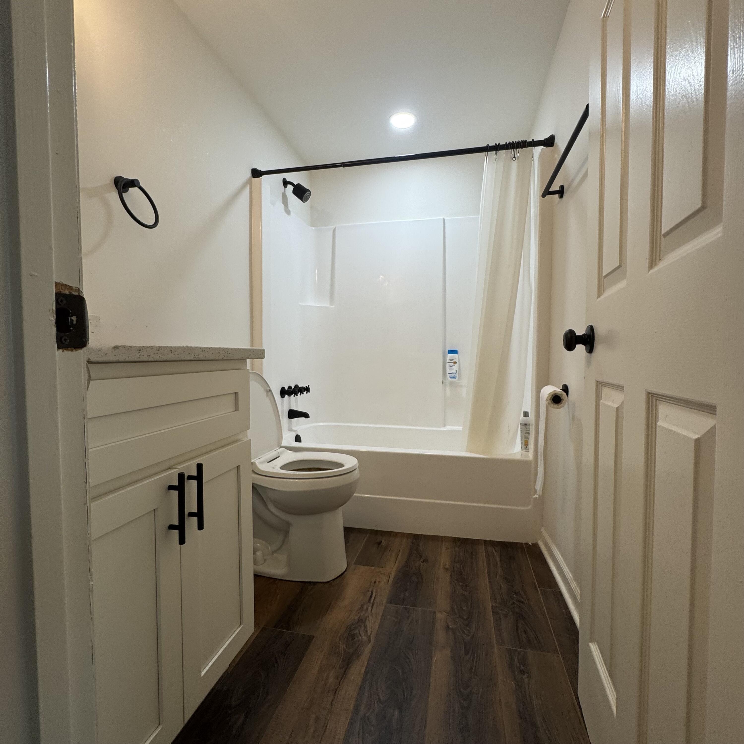 3317 Fox Trace Road Property Photo 5