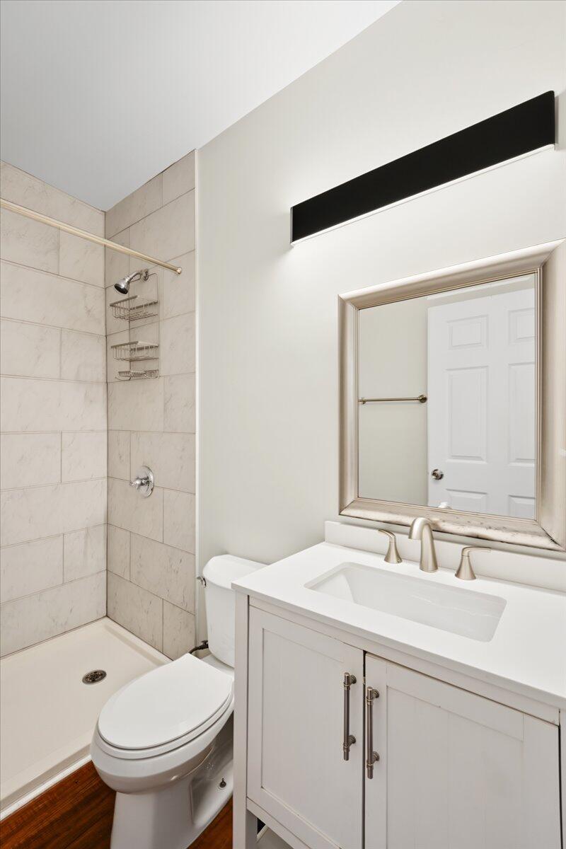 513 E 7th Street Property Photo 10