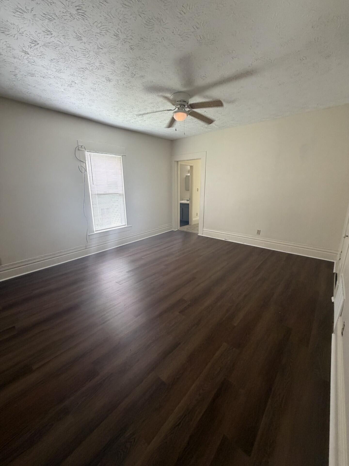 311 N Hamilton D Property Photo 3