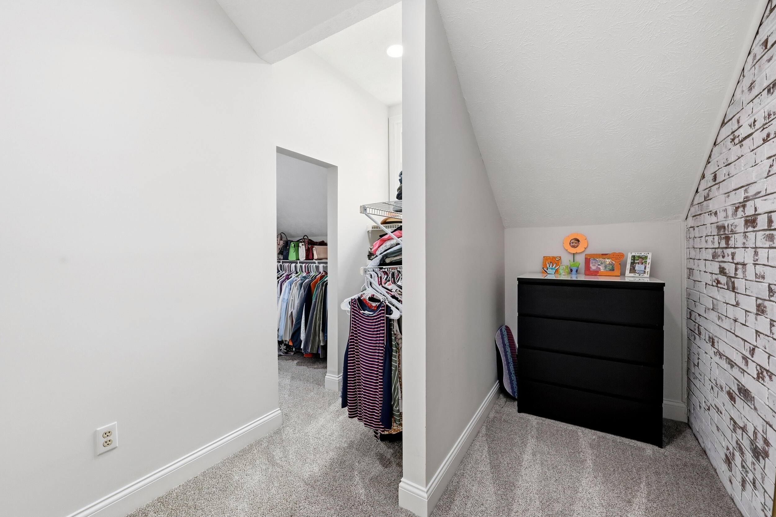 1020 High Point Drive Property Photo 47