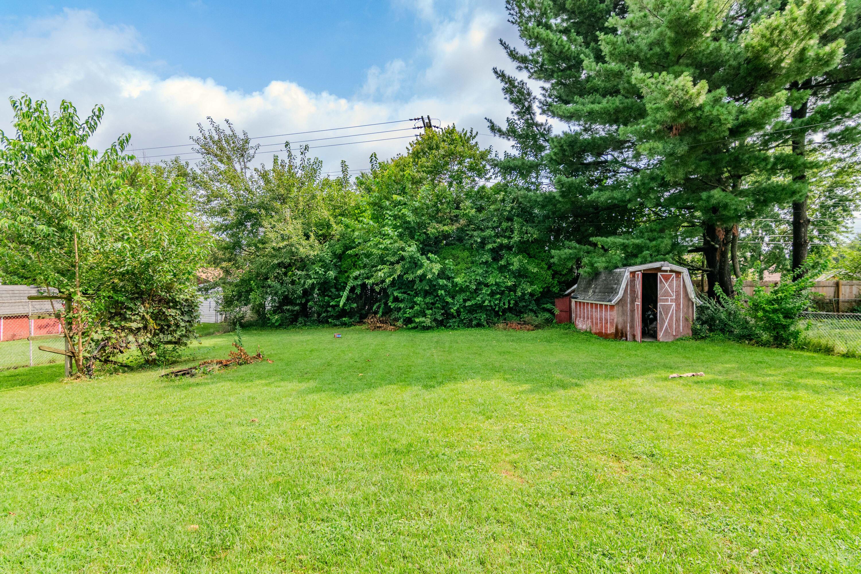 505 Bryanwood Parkway Property Photo 7
