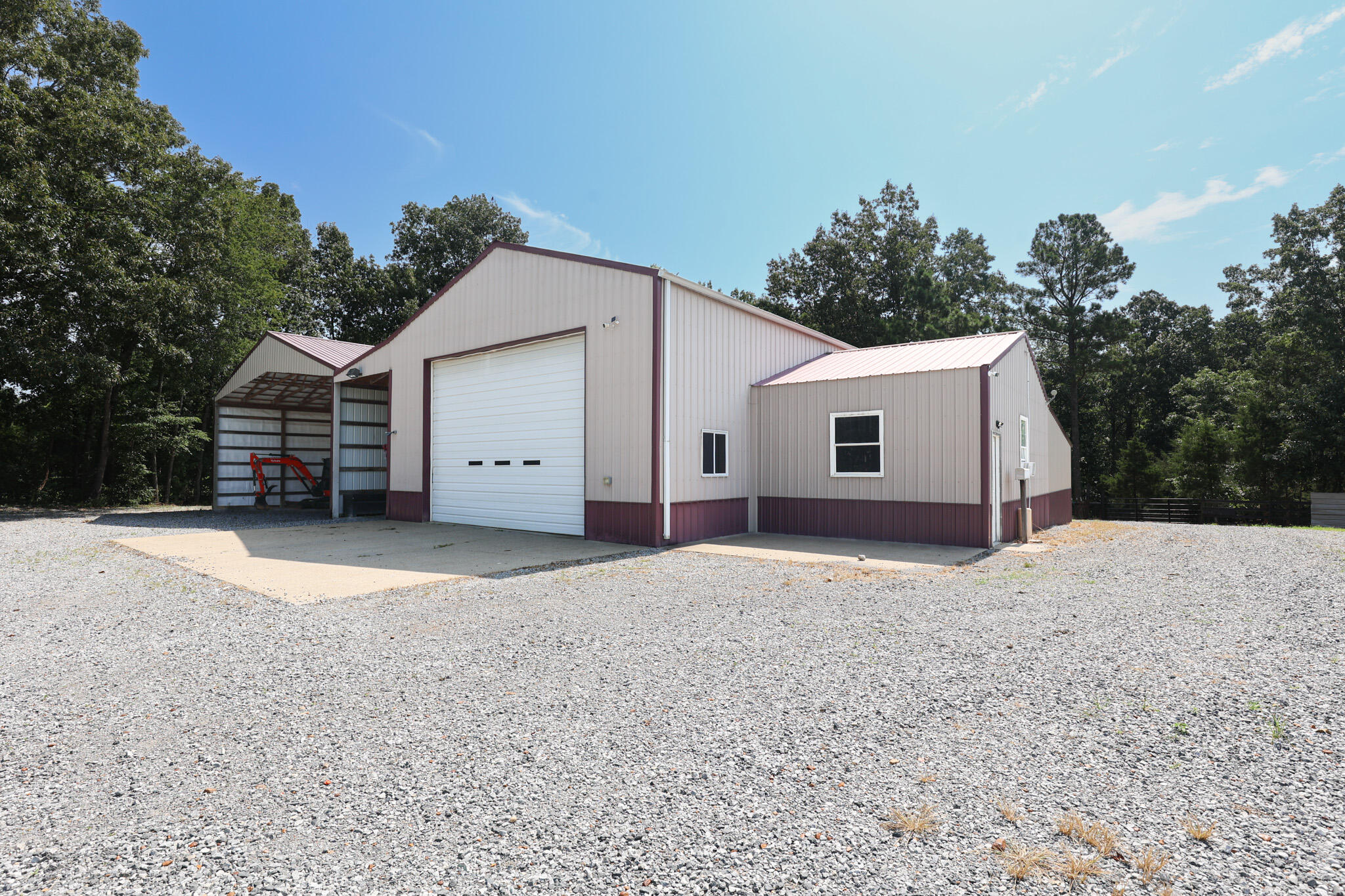 214 Boone Hill Road Property Photo 43