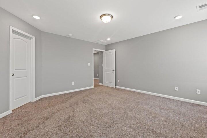 232 Candy Apple Lane Property Photo 14