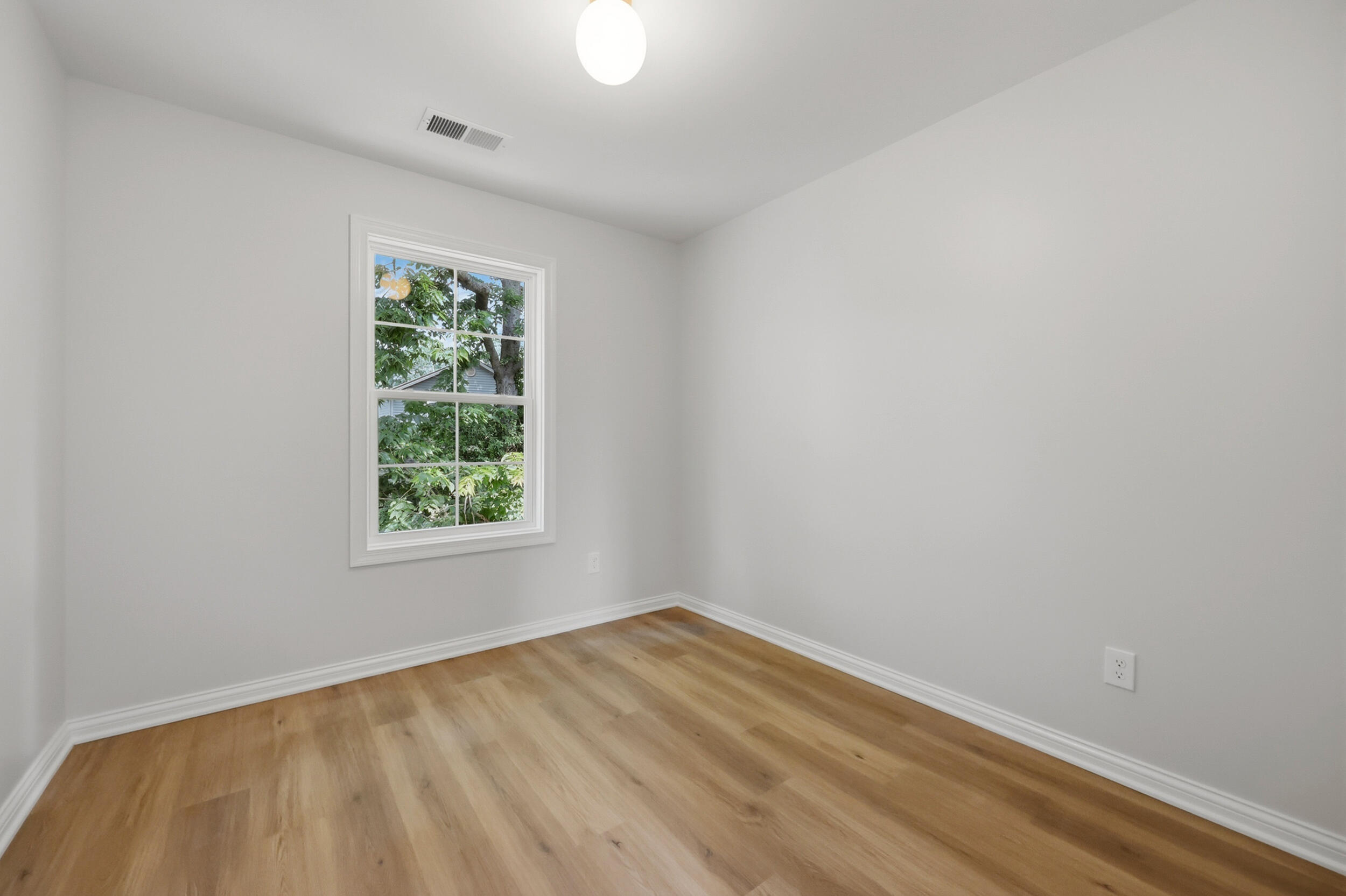 723 N Upper Street Property Photo 21