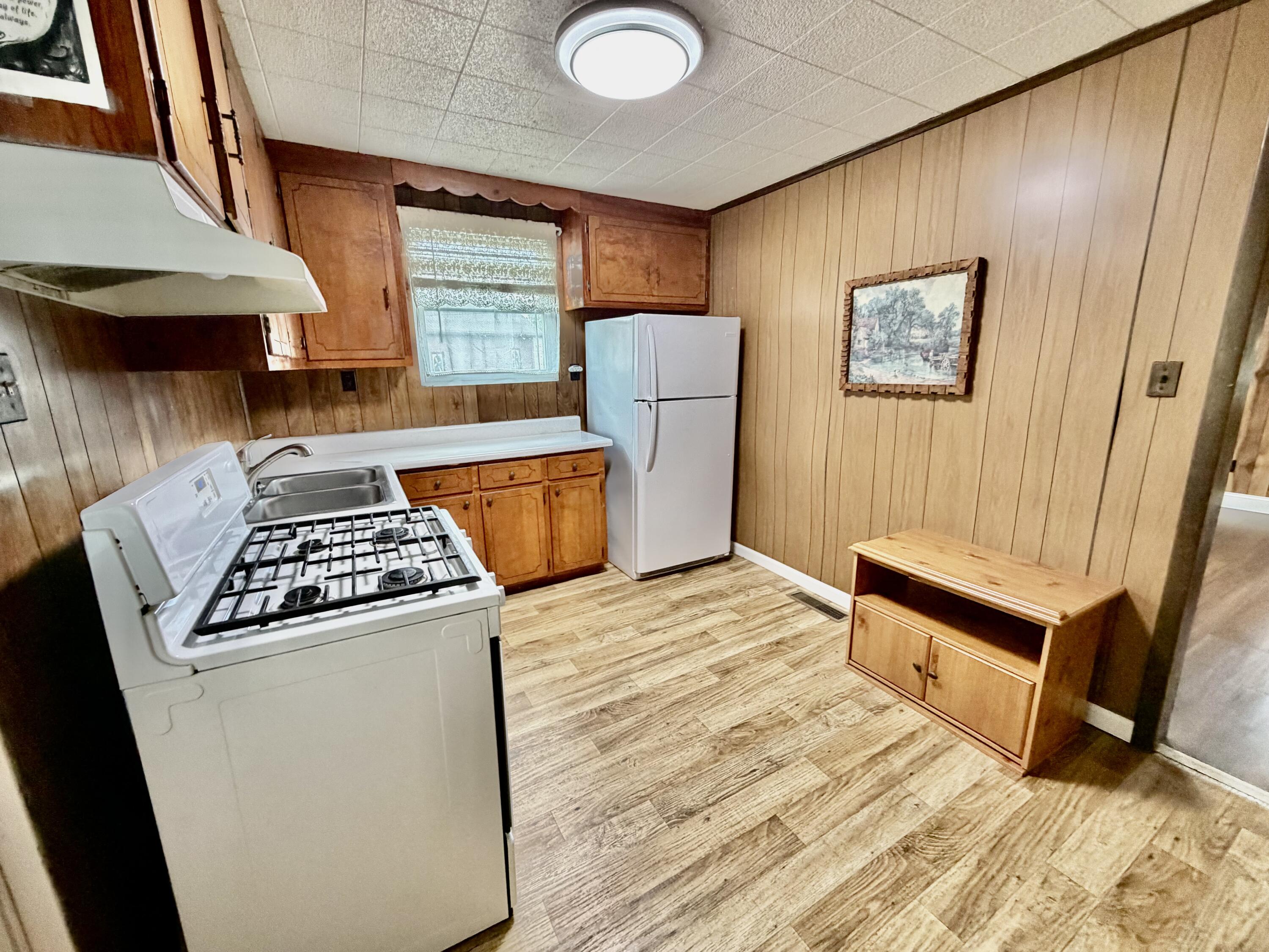 109 Langdon Street Property Photo 8