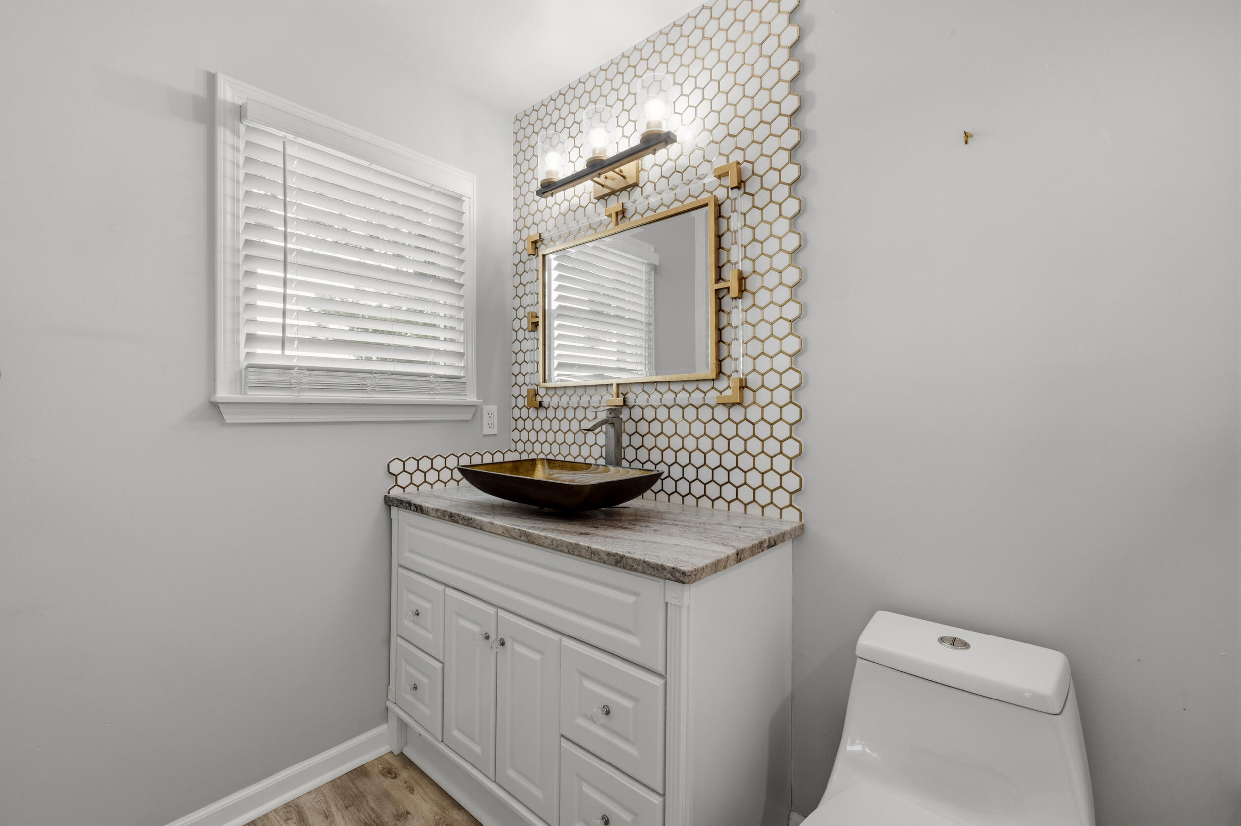 3945 W Leestown Road Property Photo 25