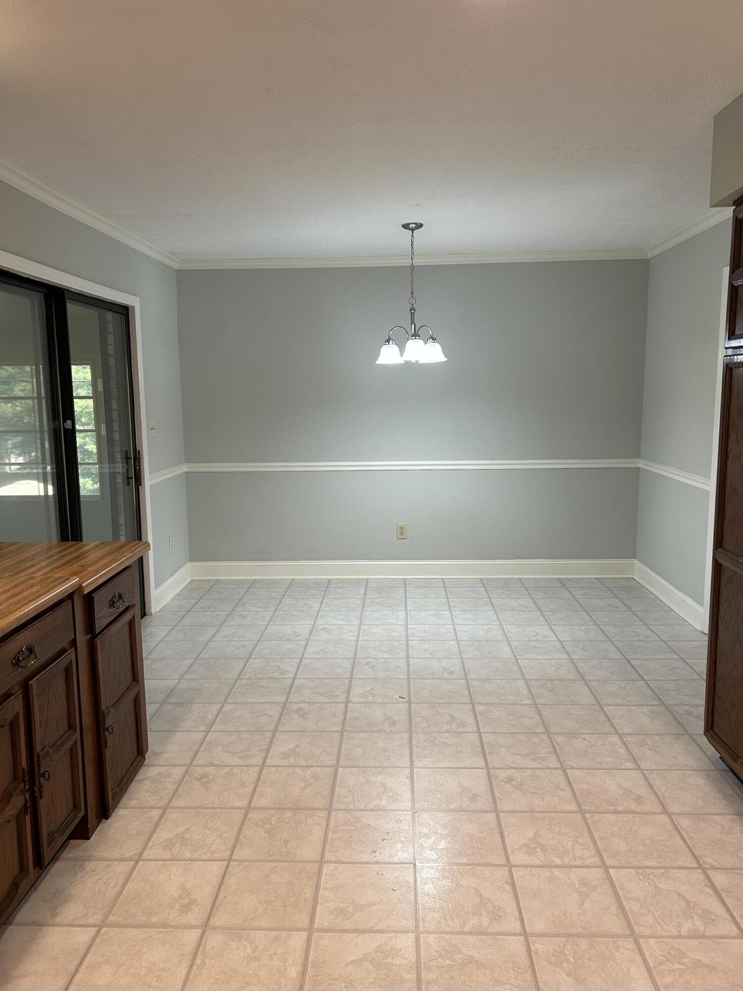 3981 Weber Way Property Photo 12