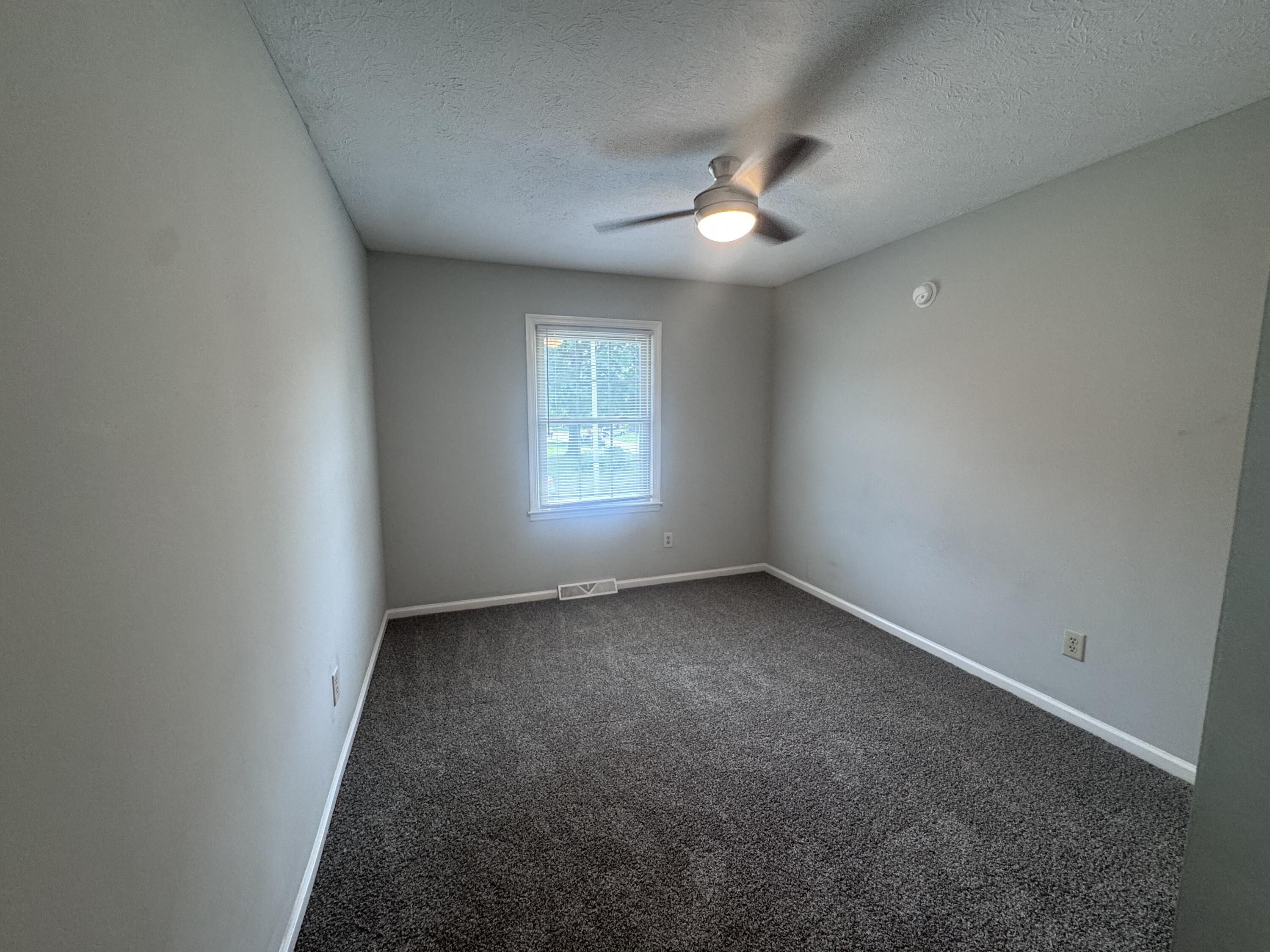 3981 Weber Way Property Photo 14