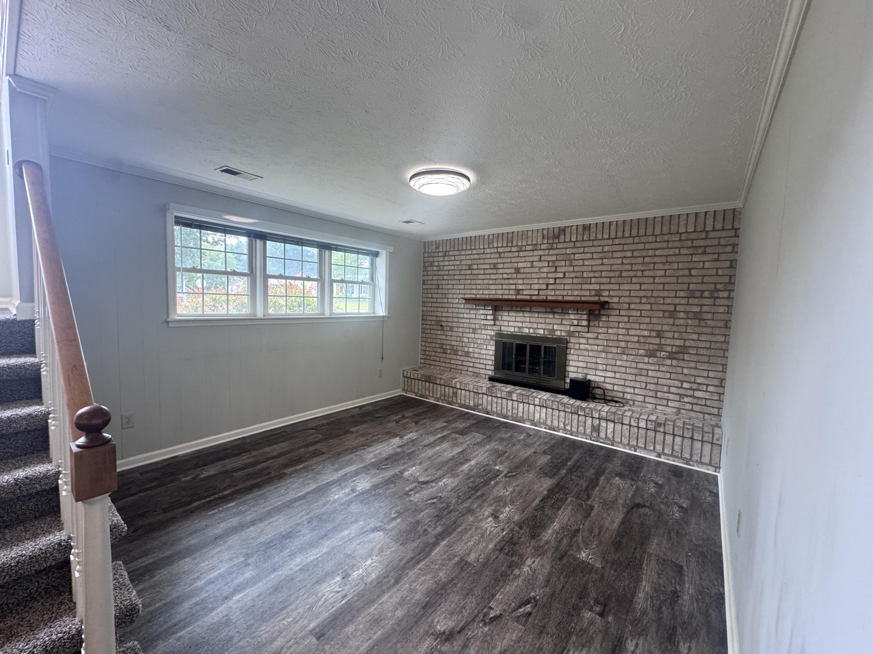 3981 Weber Way Property Photo 18