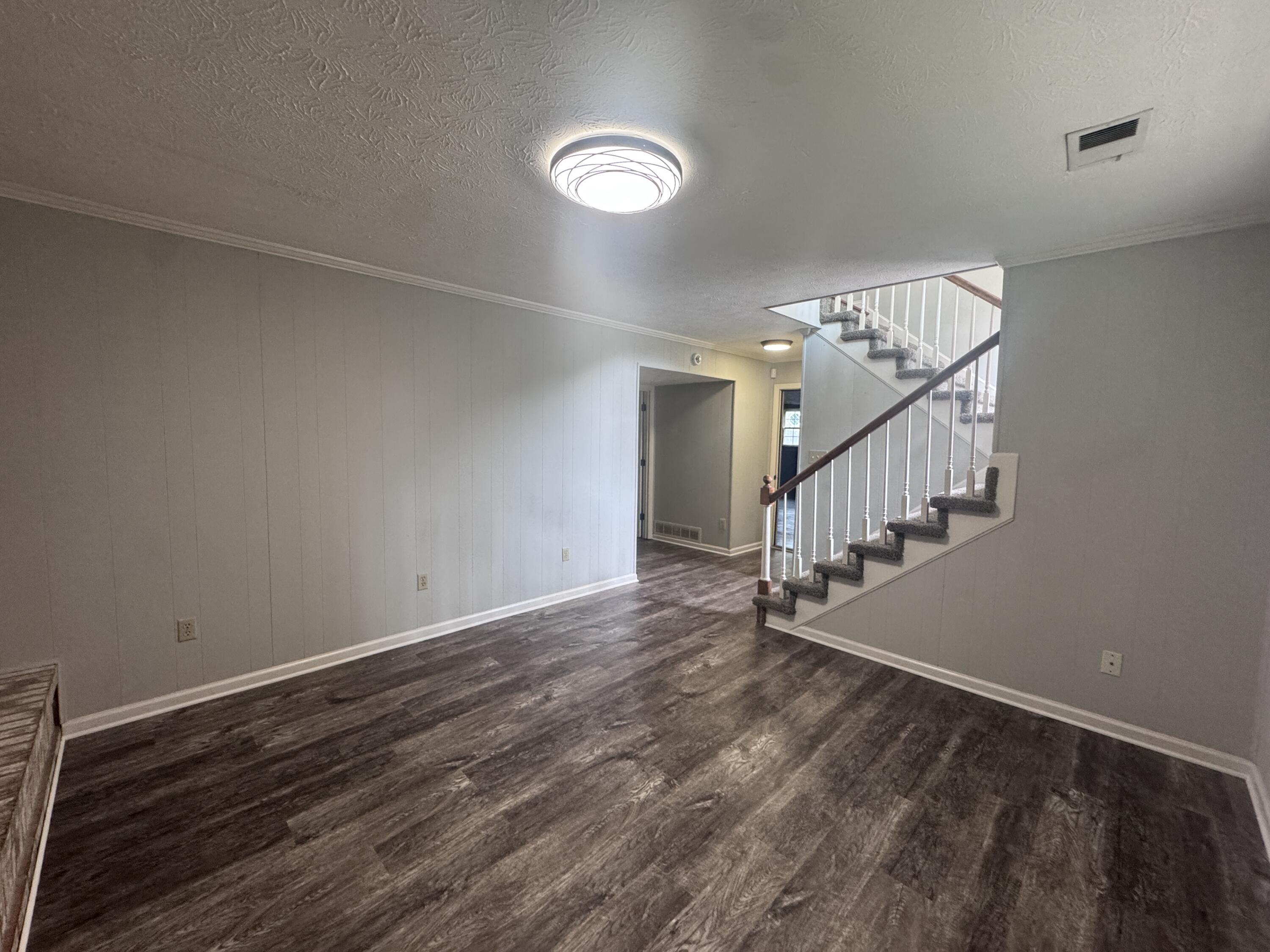 3981 Weber Way Property Photo 19