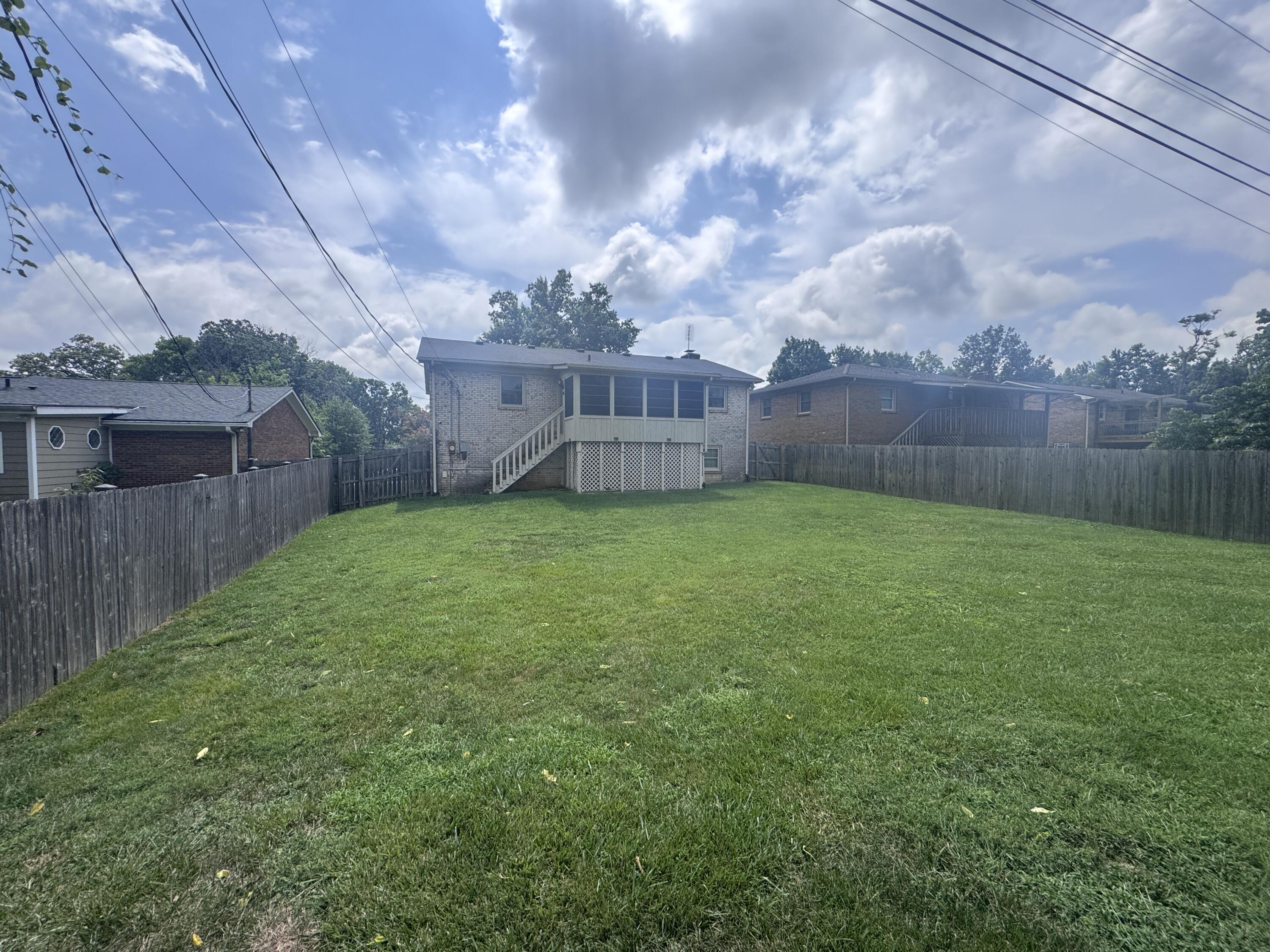 3981 Weber Way Property Photo 27