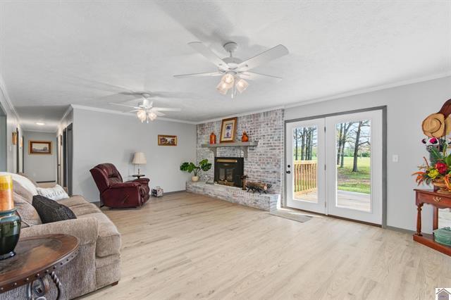 705 Darnell Road Property Photo 11