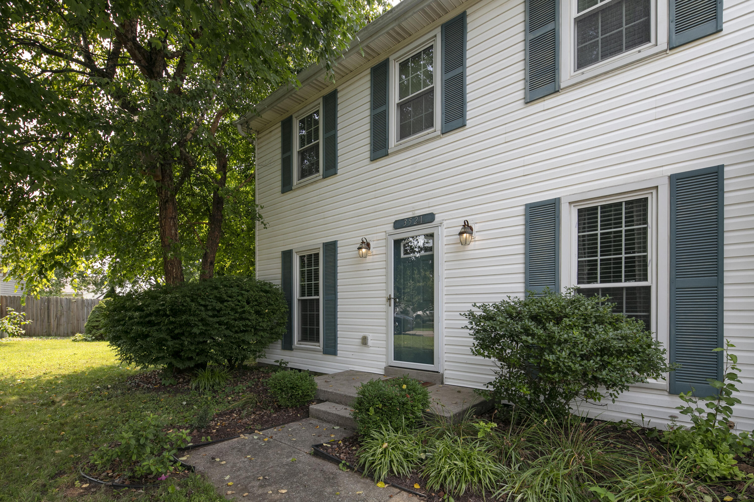 3521 Windrush Circle Property Photo 3