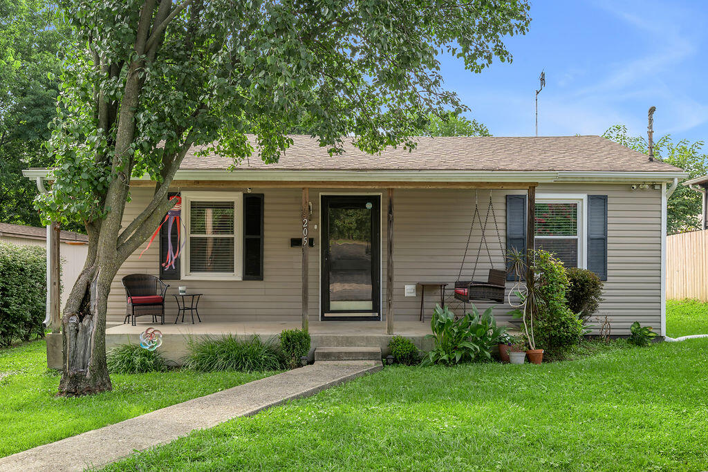 205 Jessamine Avenue Property Photo 1
