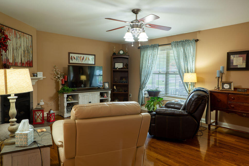 328 Lewis Drive Property Photo 17