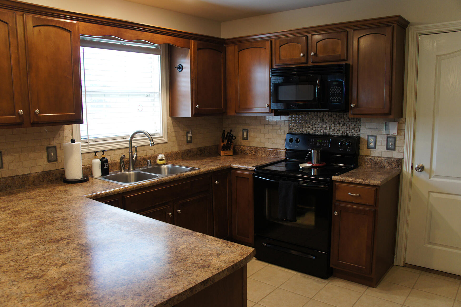328 Lewis Drive Property Photo 21