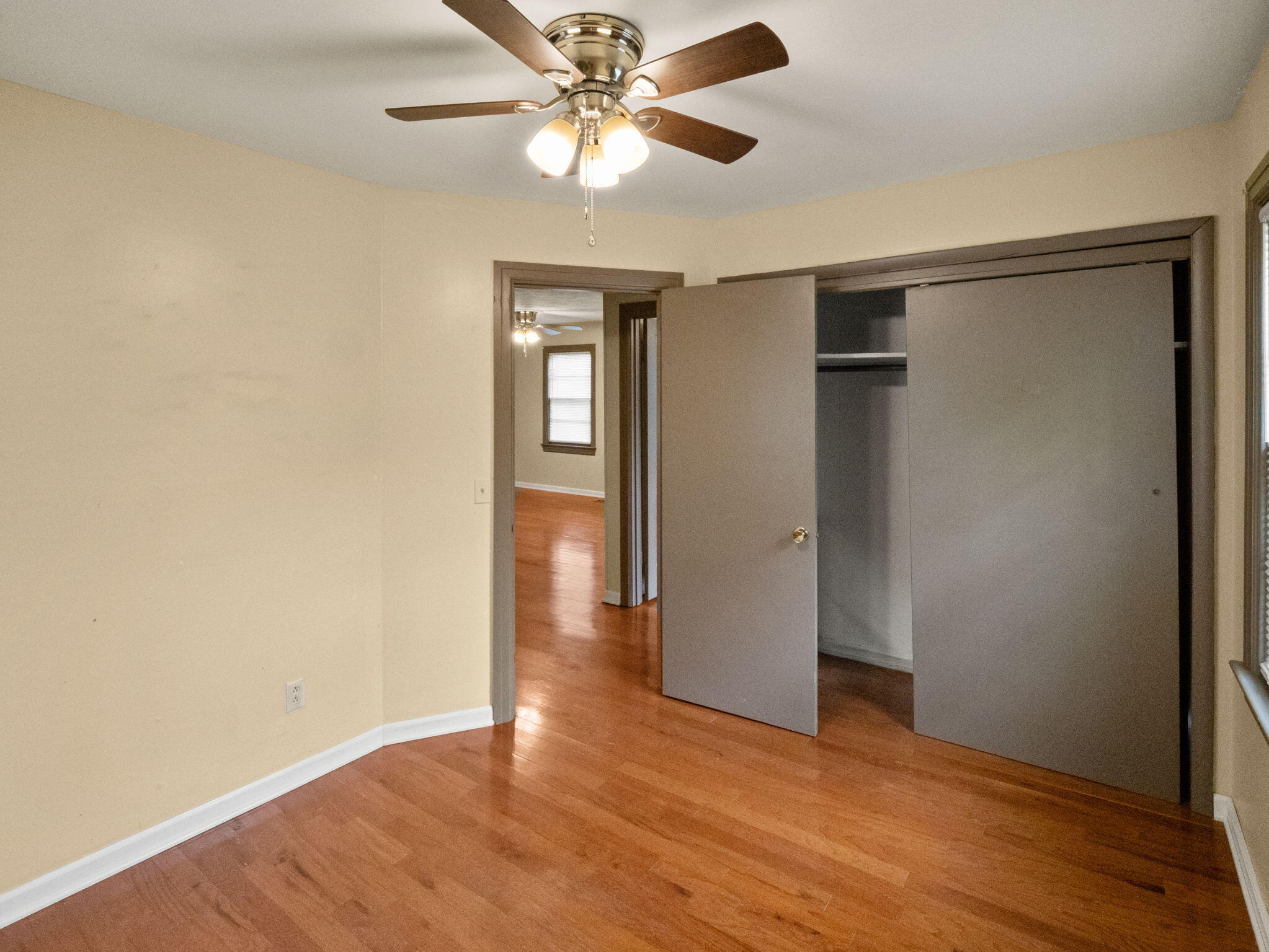 1200 Markham Avenue Property Photo 18