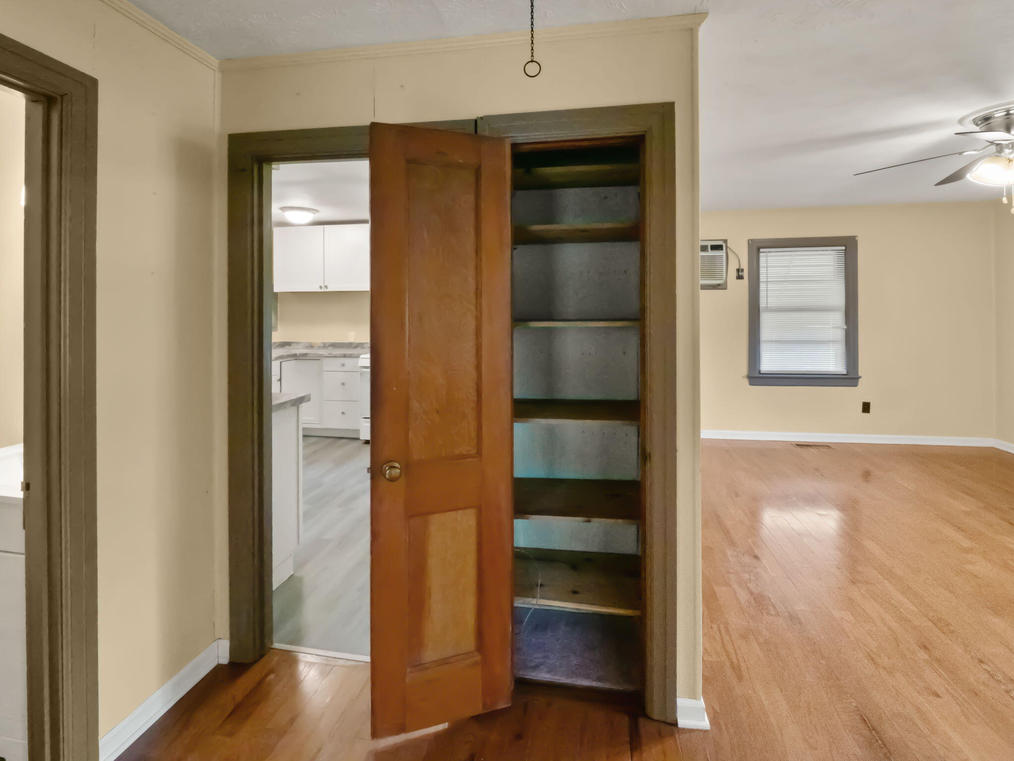 1200 Markham Avenue Property Photo 25