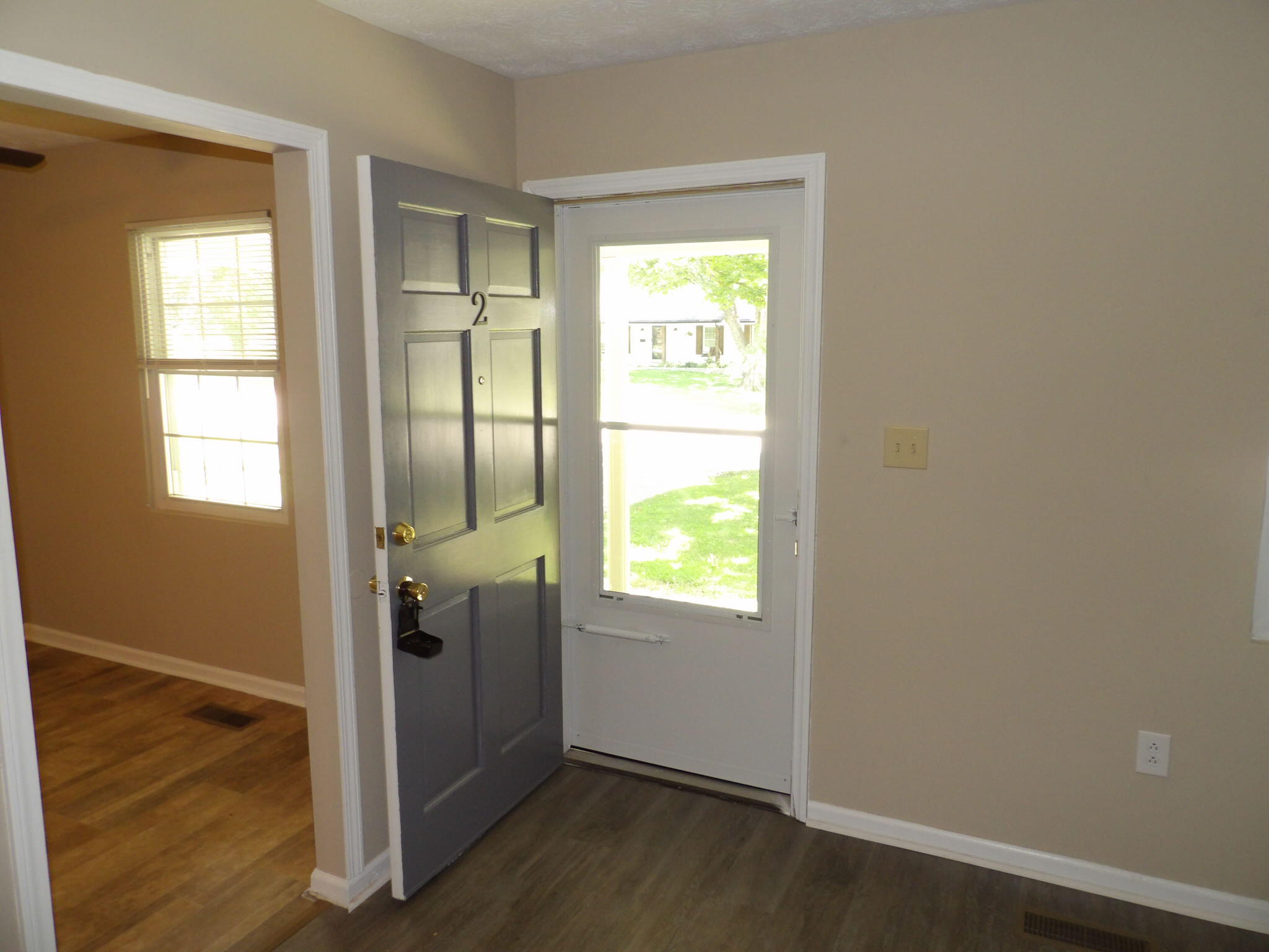 248 Meadowview Drive 2 Property Photo 7
