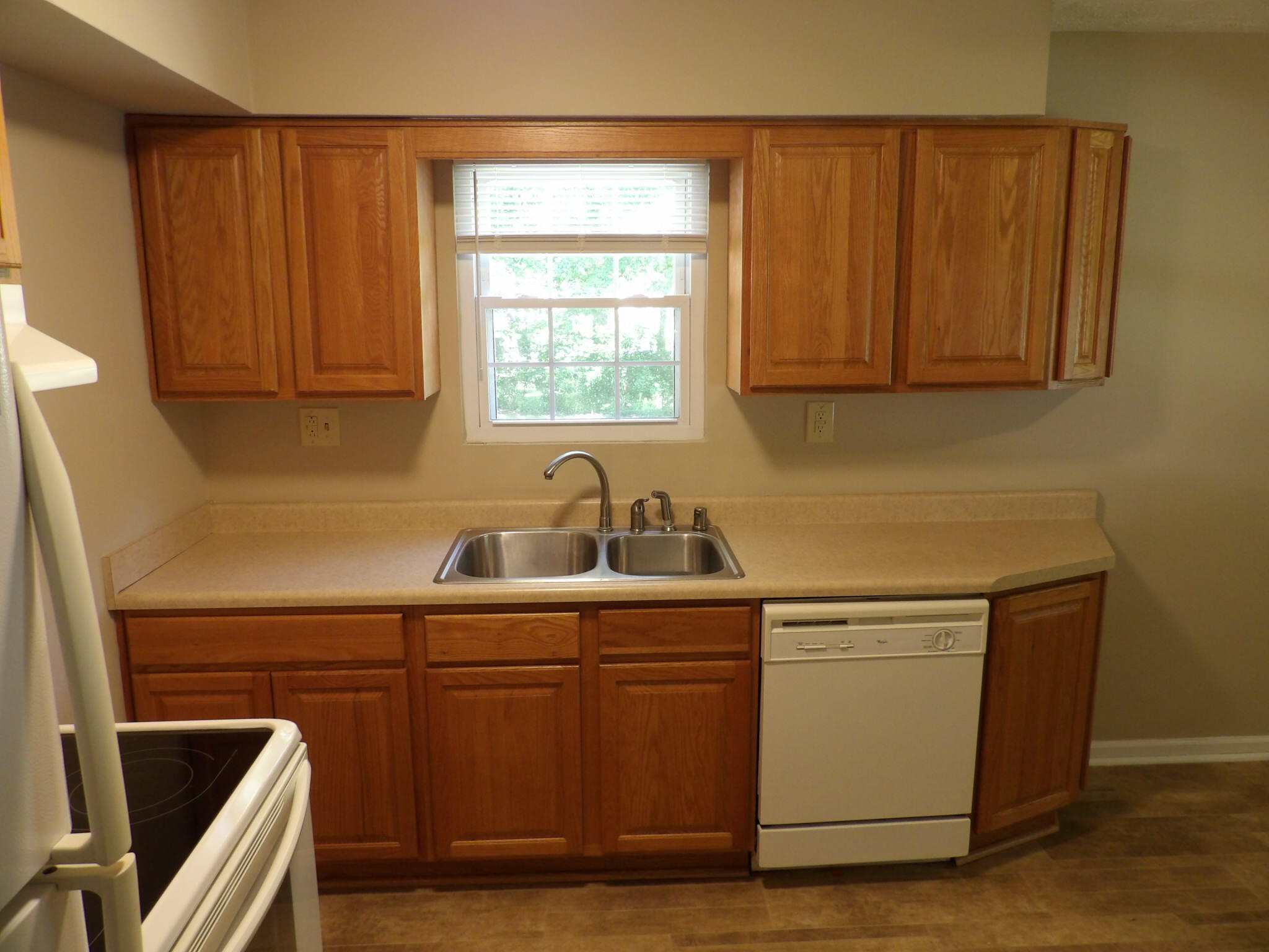 248 Meadowview Drive 2 Property Photo 13