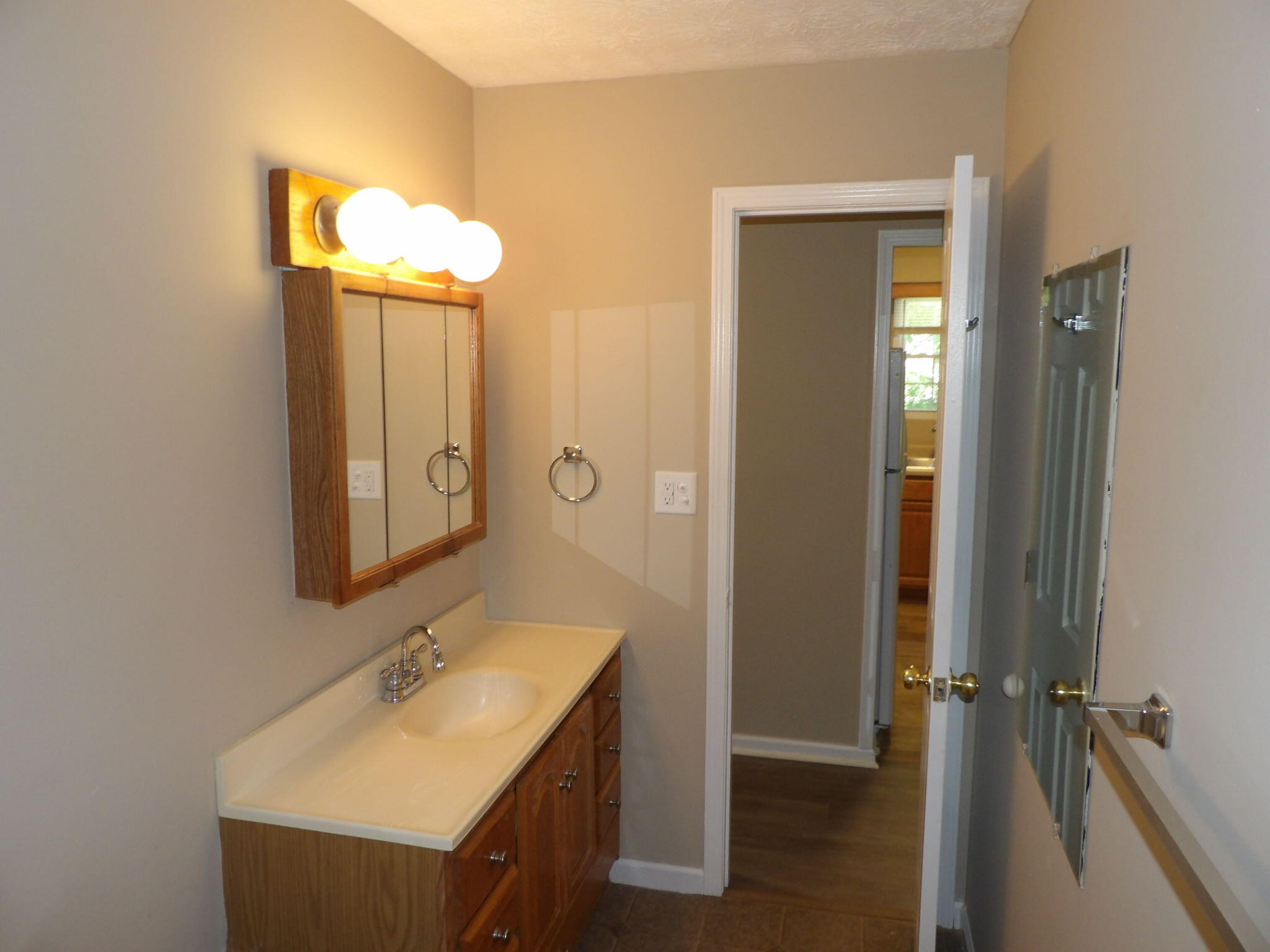 248 Meadowview Drive 2 Property Photo 26