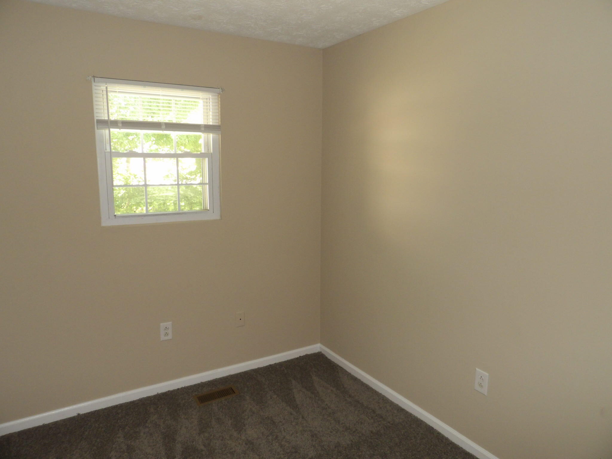 248 Meadowview Drive 2 Property Photo 30